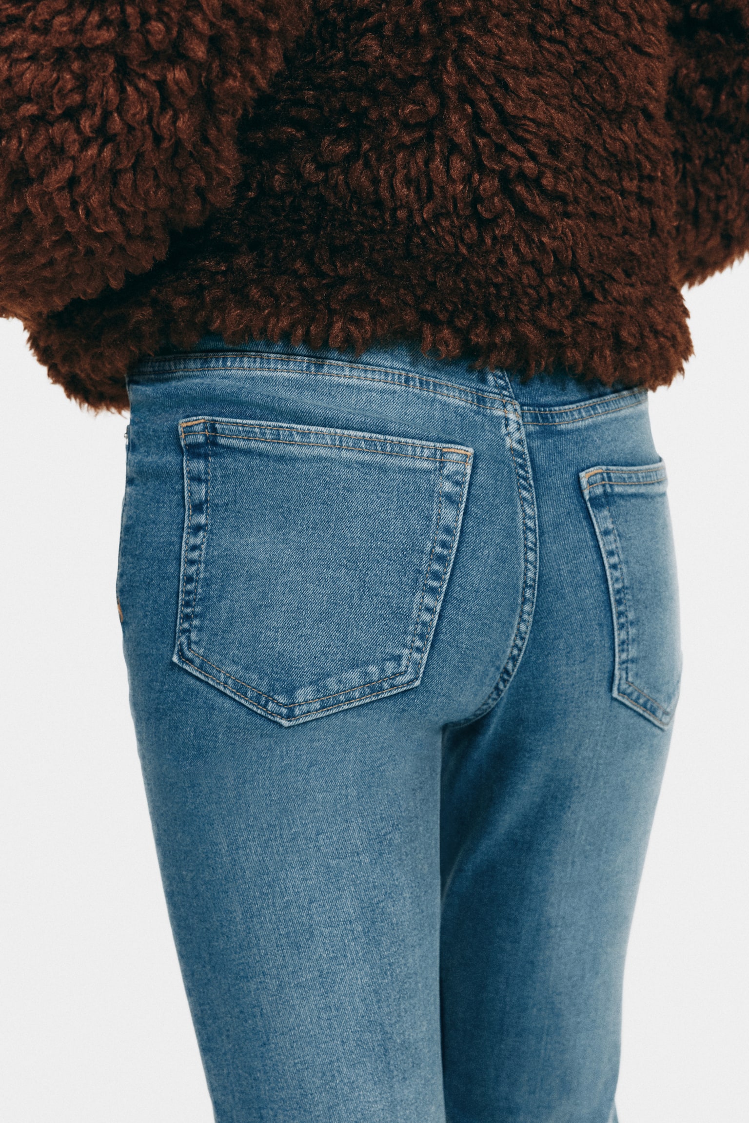 Flared High Jeans - Denim blue/Denim blue/Dark denim blue/Dark denim blue/Black/Washed out/White/Washed grey/Burgundy/White - 3