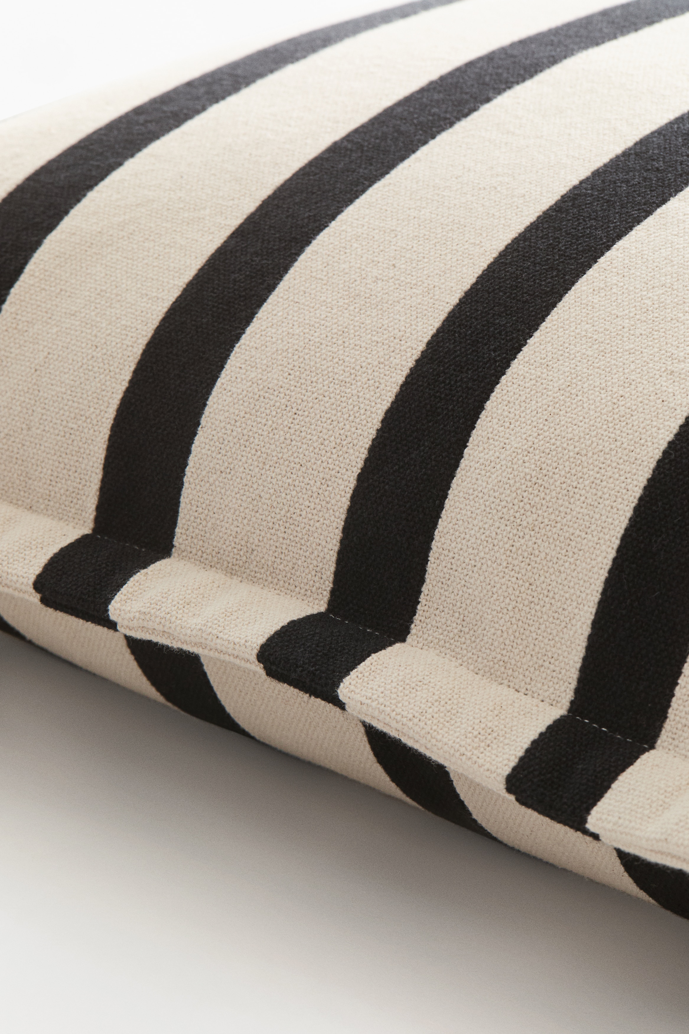 Home Decorations | Candles, Vases & Accessories | H&M US