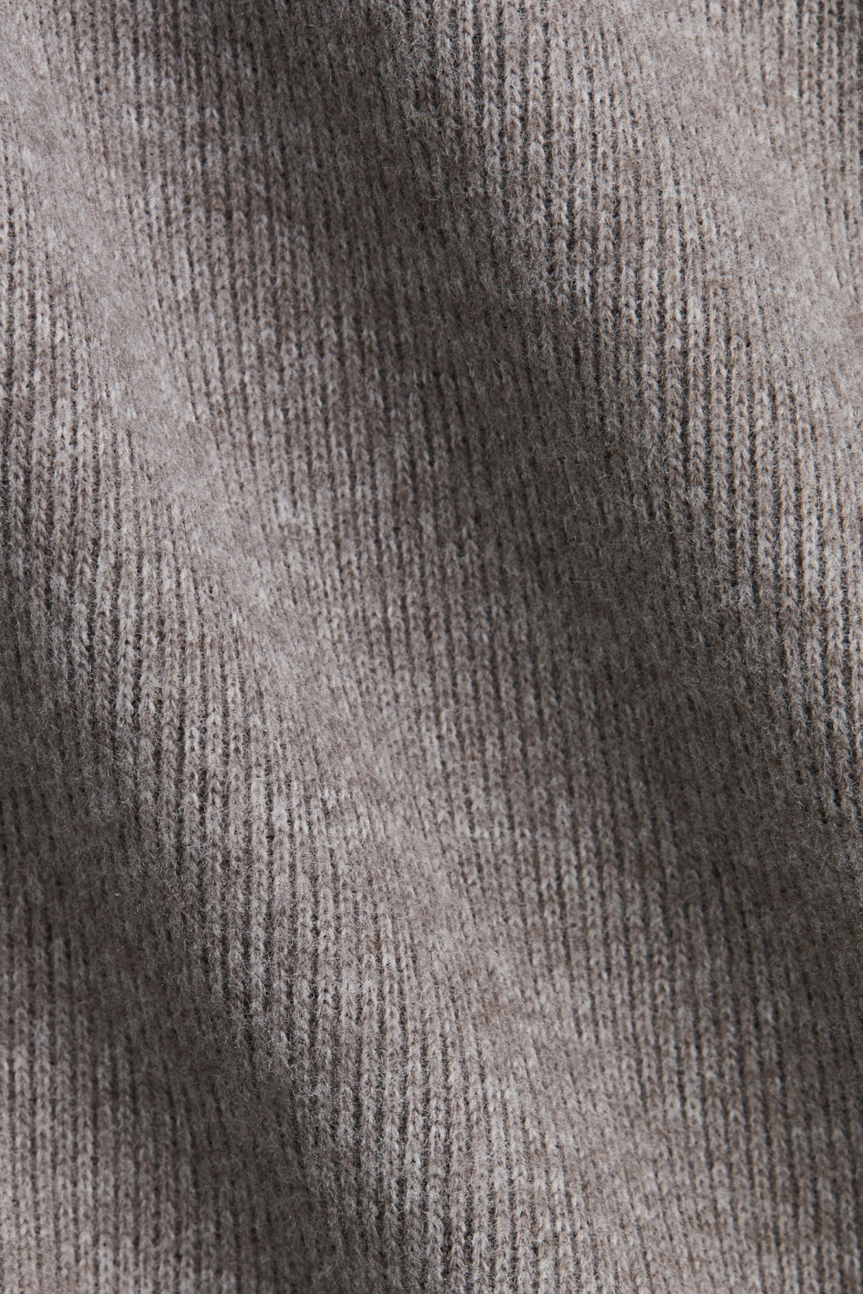 Fine-Knit Midi Skirt - image 4