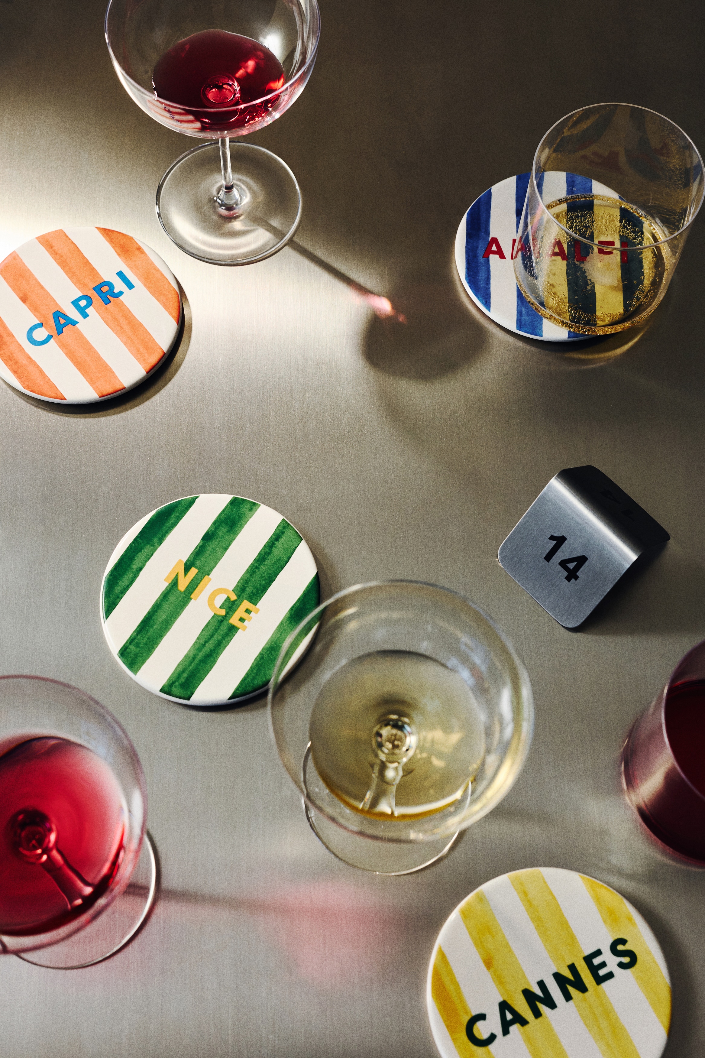 4er-Pack Untersetzer aus Porzellan - Weiß/Gestreift