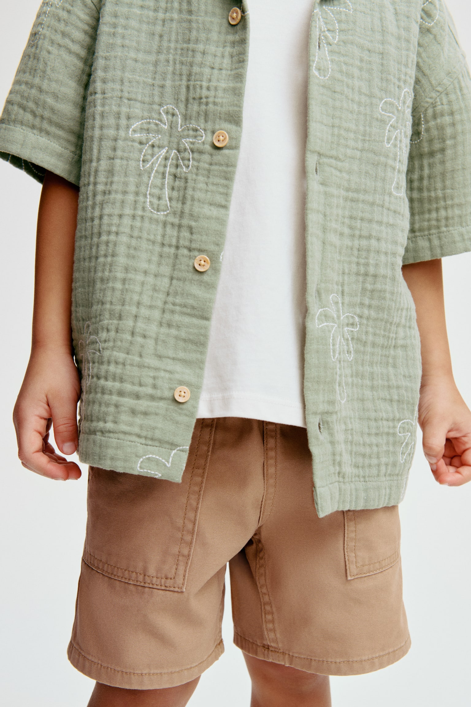 Детские шорты H&M 2-Pack Canvas, цвет: Бежевый / Хаки зелёный — фото 3