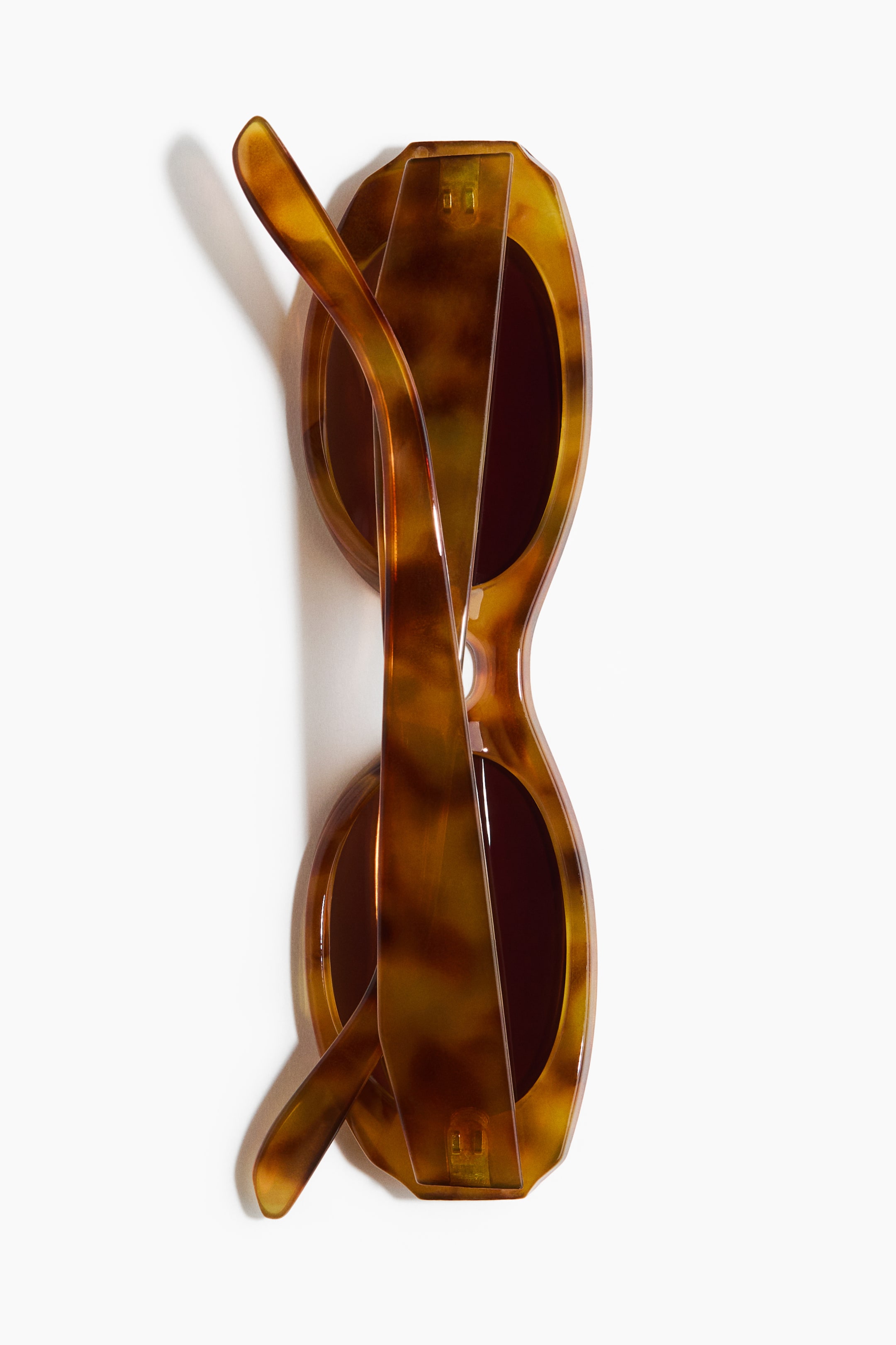 Lunettes de soleil ovales