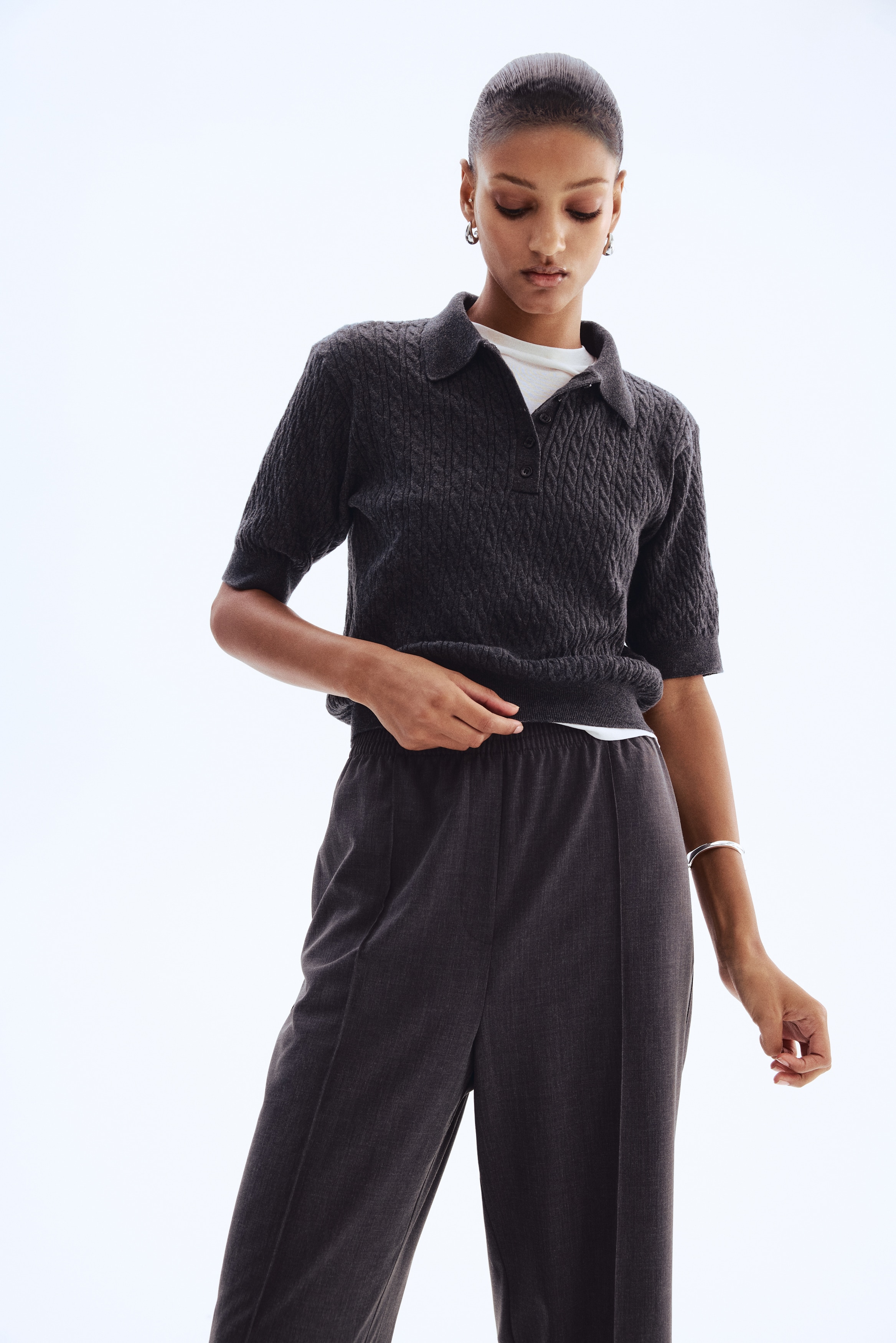Crease-leg trousers