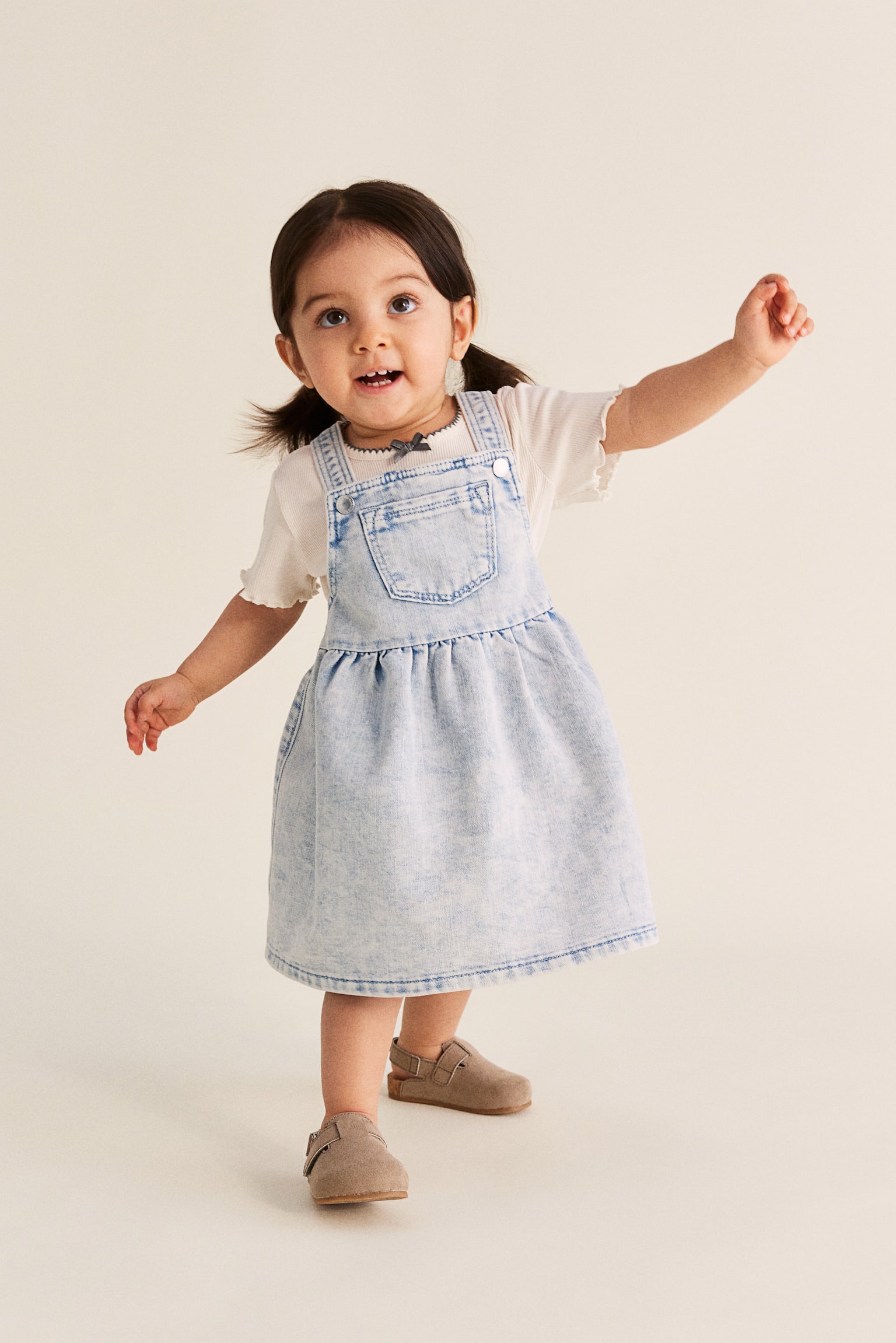 Dungaree Dress - Light denim blue/Dark denim blue/Denim blue/Cream/Flowers/Blue/Stripe - 2