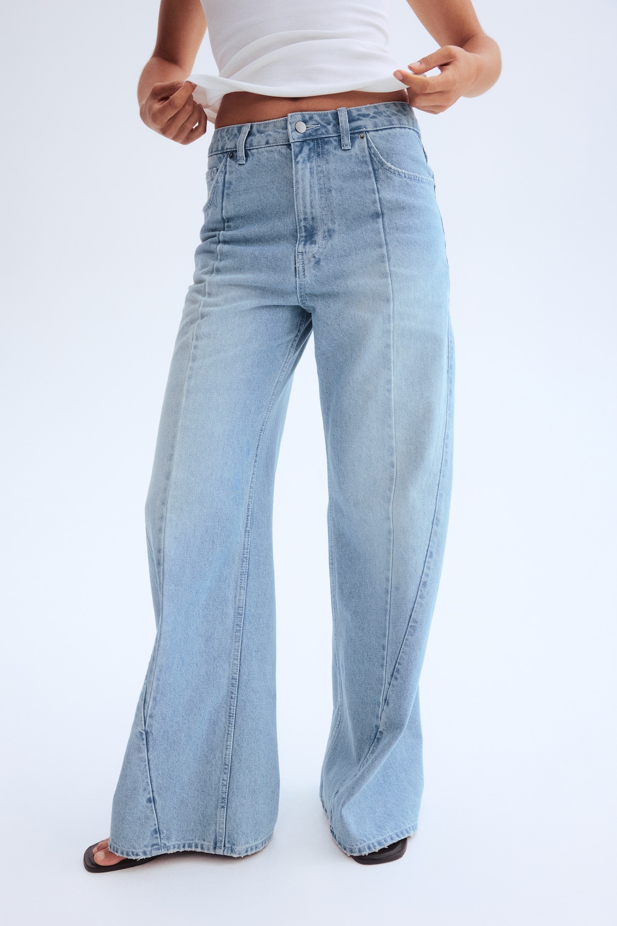 Seam-Detail Jeans - image 2