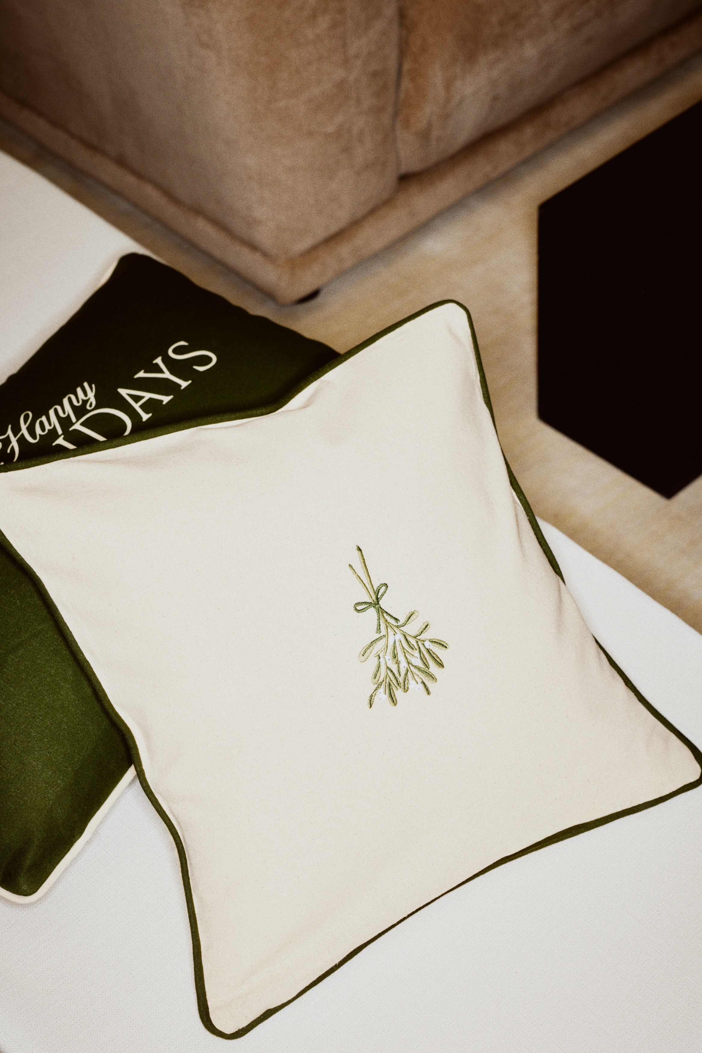 Embroidered-Motif Cushion Cover - Light beige/mistletoe/Light beige/dachshund/Light beige/reindeer/Light beige/bear