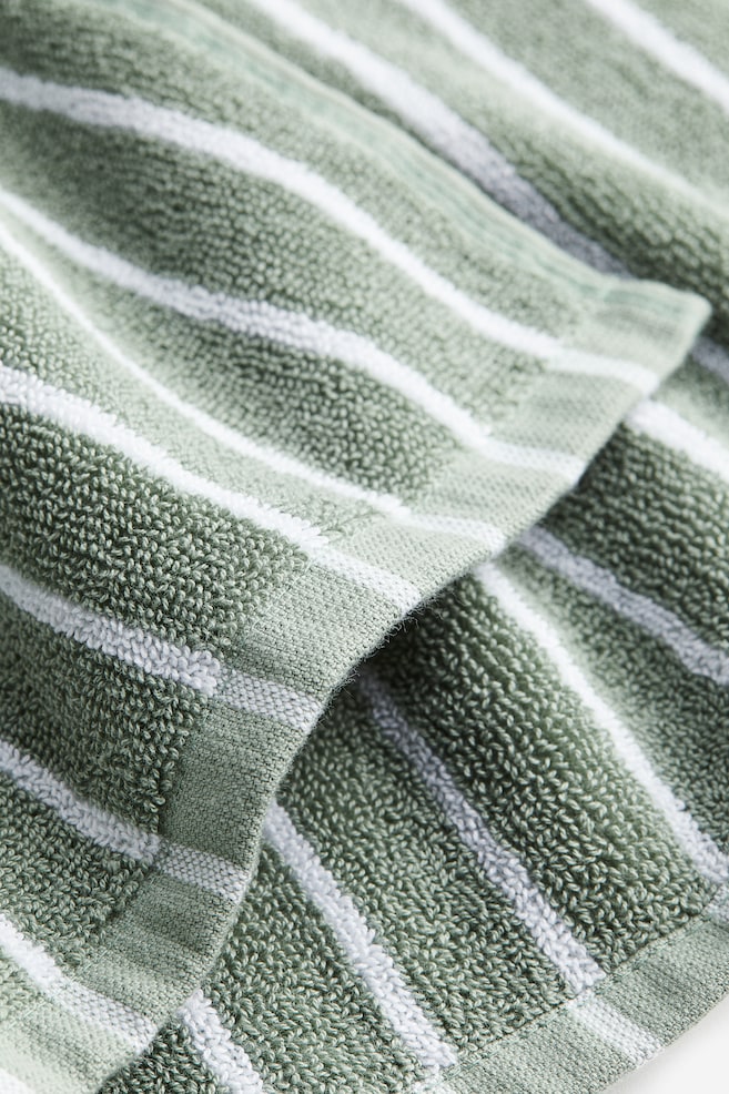 Striped bath towel  - Sage green/Striped/White/Black striped - 2