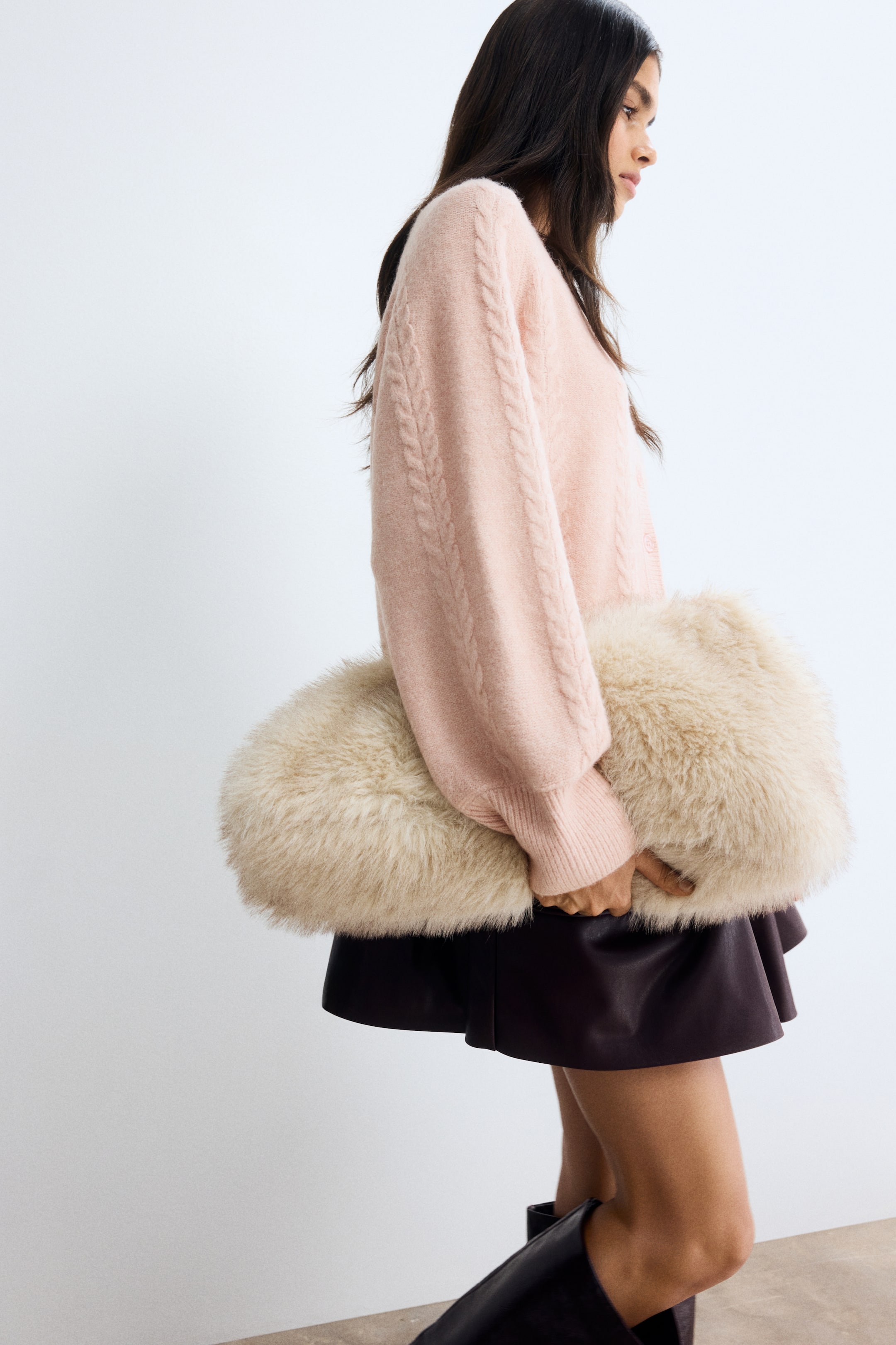 Преглед на по-голямо изображение: Жилетка с едра плетка - Светъл кораловорозов - ЖЕНИ | H&M BG 1