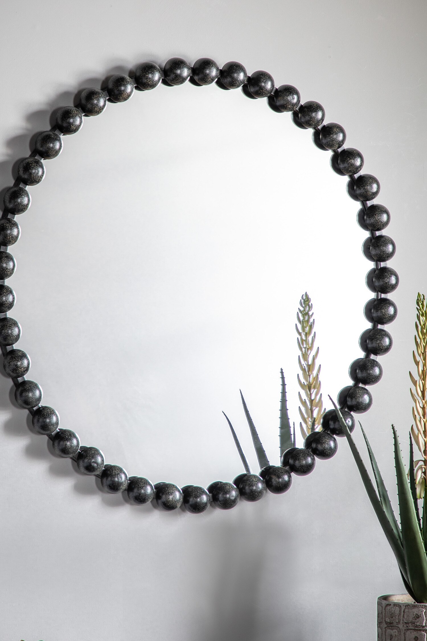 Bobble Edge Round Mirror 80cm - Black