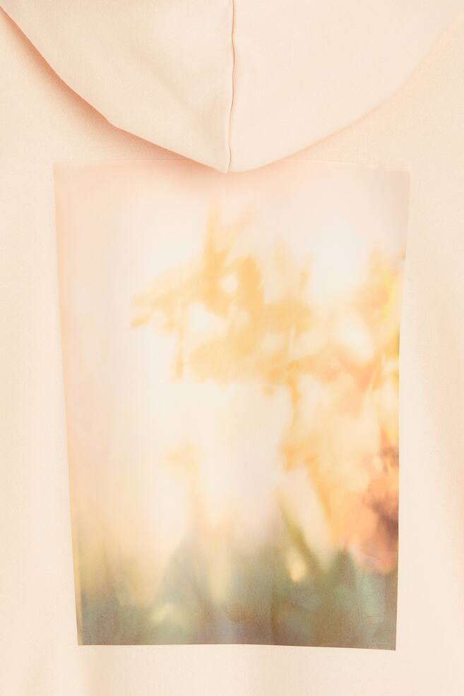 Relaxed Fit Printed hoodie - Apricot/Orchids/Brown/Landscape/Light pink/Cream/Clouds - 4