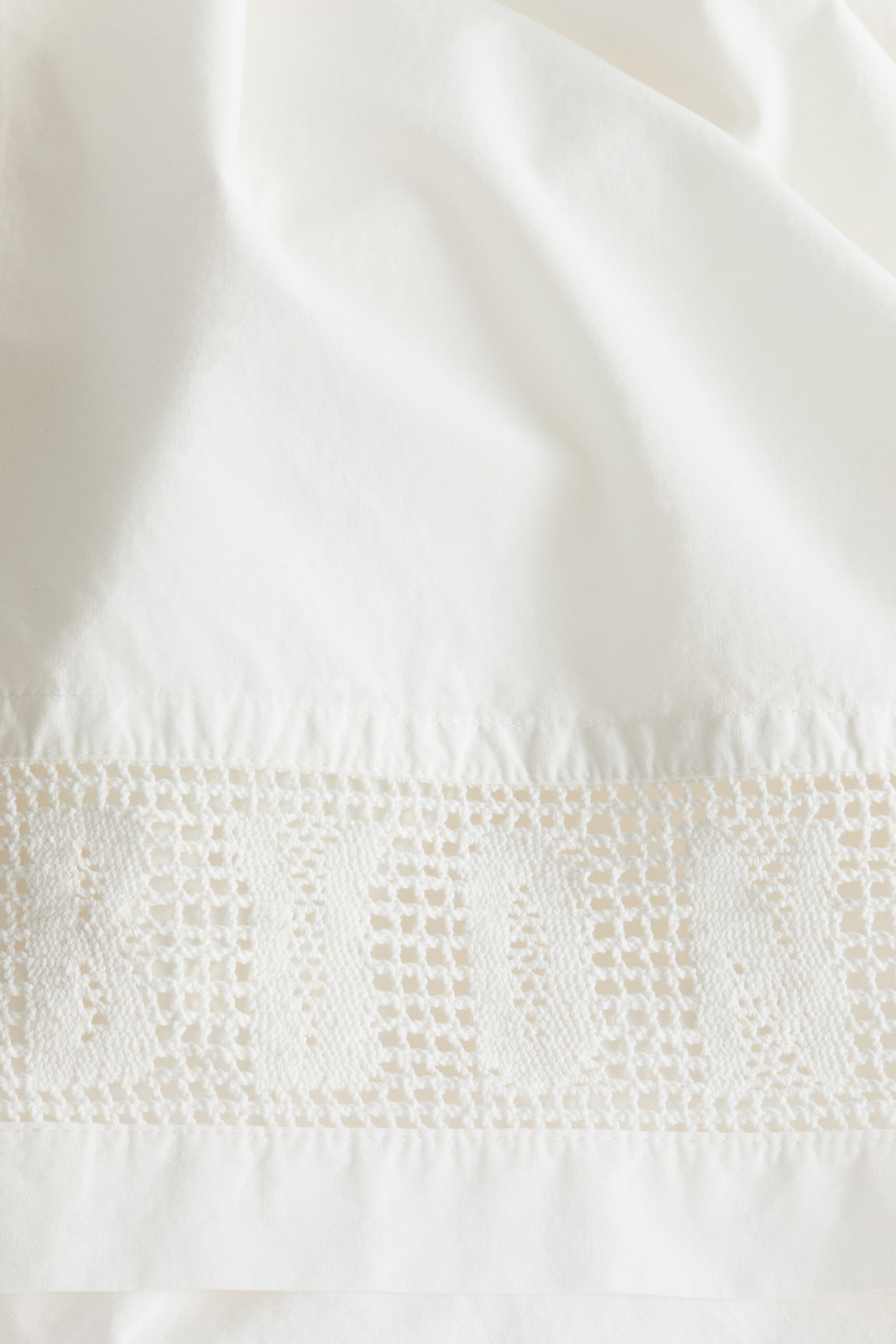 Lace-trimmed cotton tablecloth - White - 3