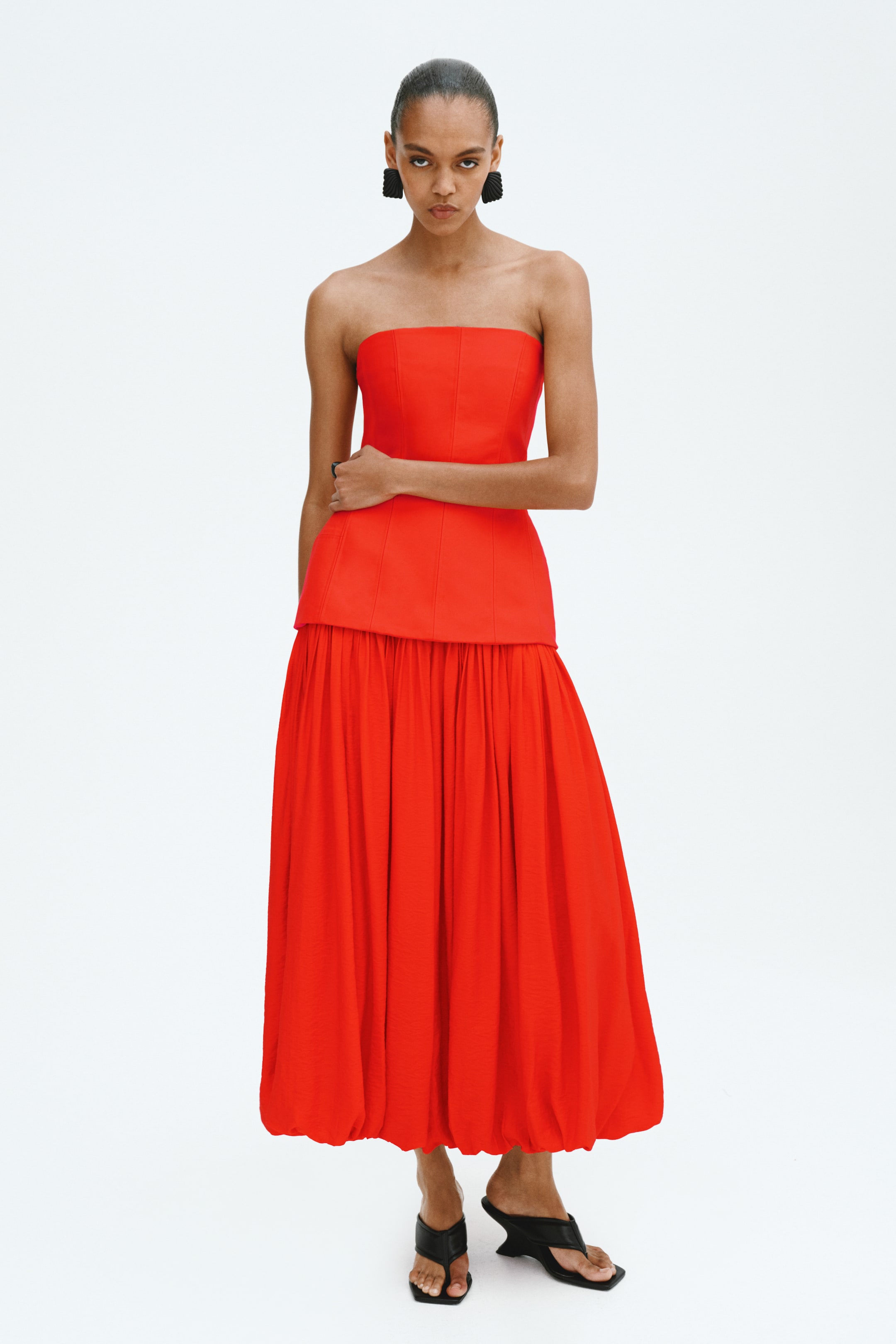 View larger image: Hourglass bandeau dress - Bright red - Ladies | H&M 1