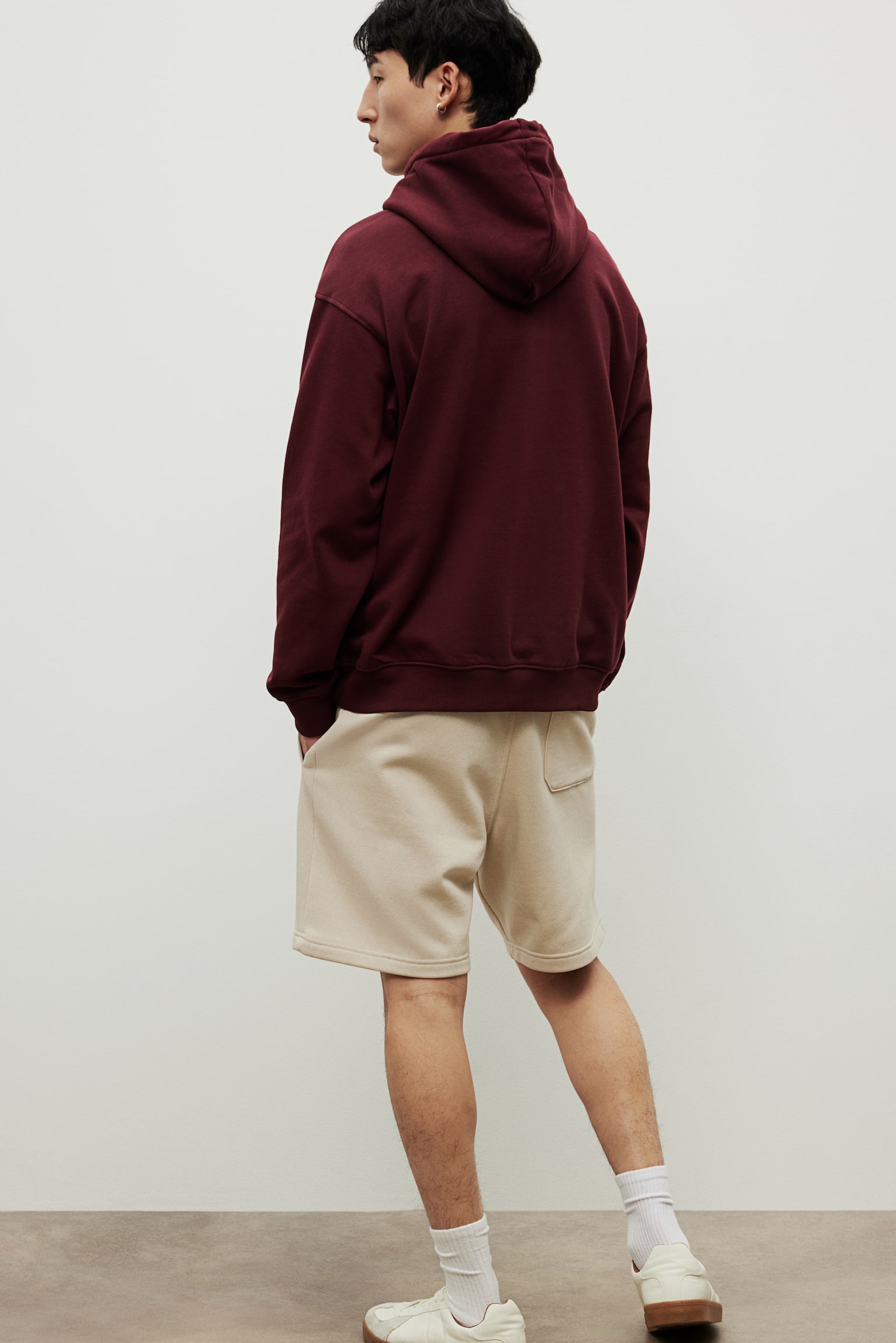 Loose Fit Hoodie - Burgundy/Black/Light grey marl/Navy blue/Dark brown/Dark greige/Light beige/Forest green/Black/White/Pistachio green/White/Light purple/Green/Light brown - 6