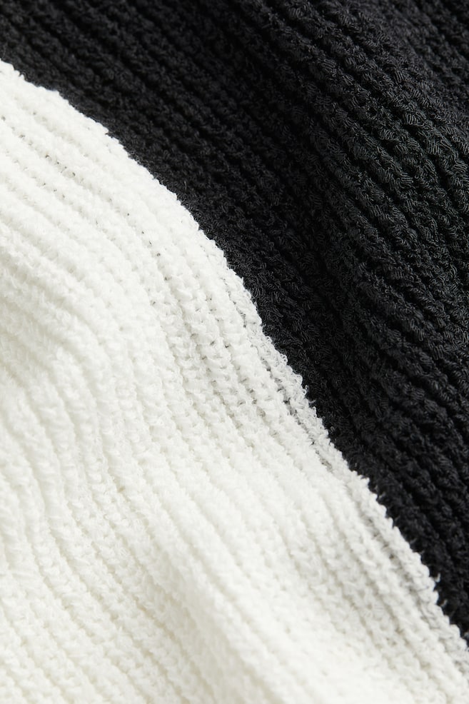 Rib-knit sweater vest - Black/Block-coloured/White/Blue/Striped - 2