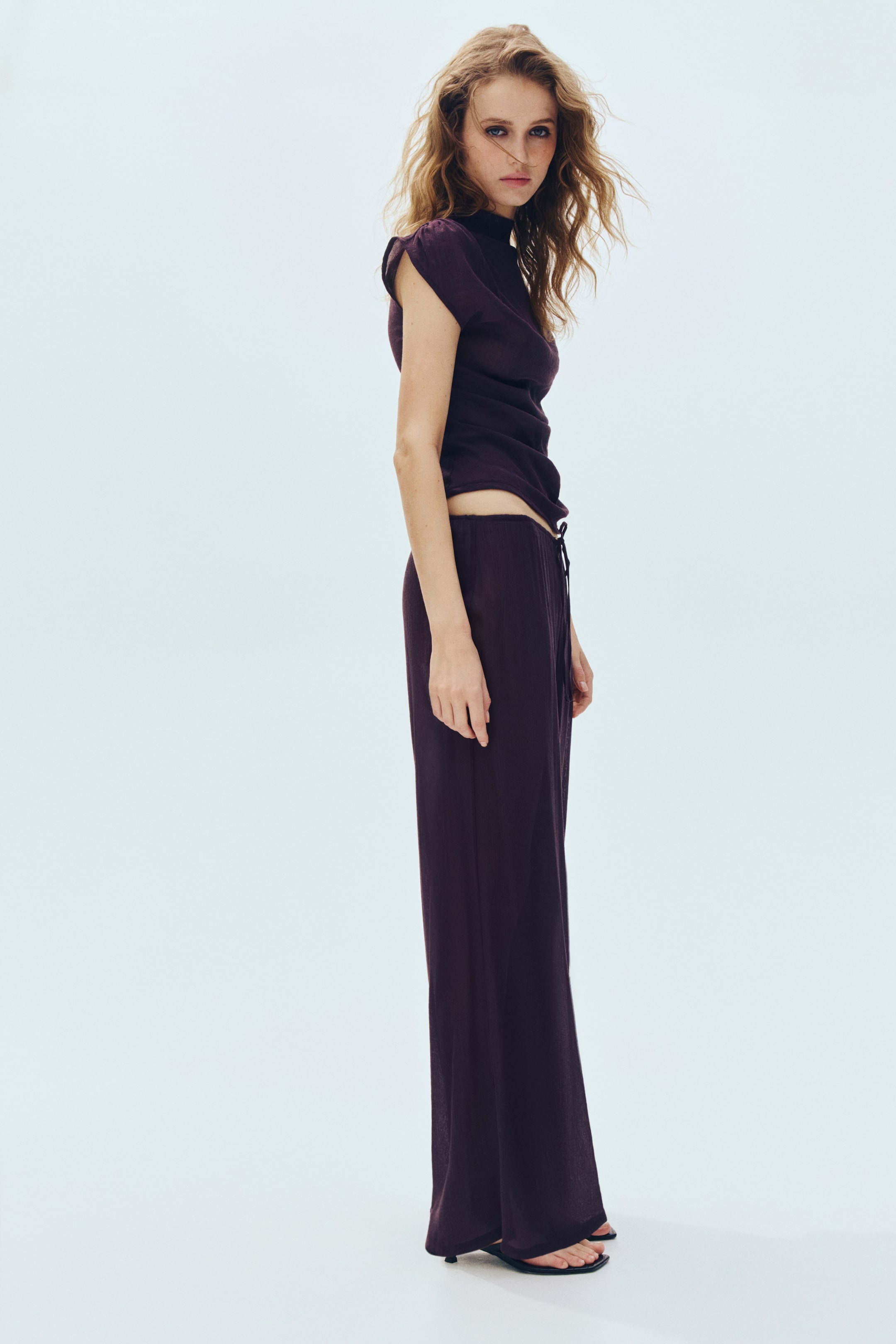 Pantalon vaporeux avec cordon de serrage