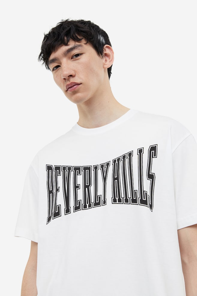 T-Shirt mit Print Relaxed Fit - Weiß/Beverly Hills/Weiß/Always Forward - 3