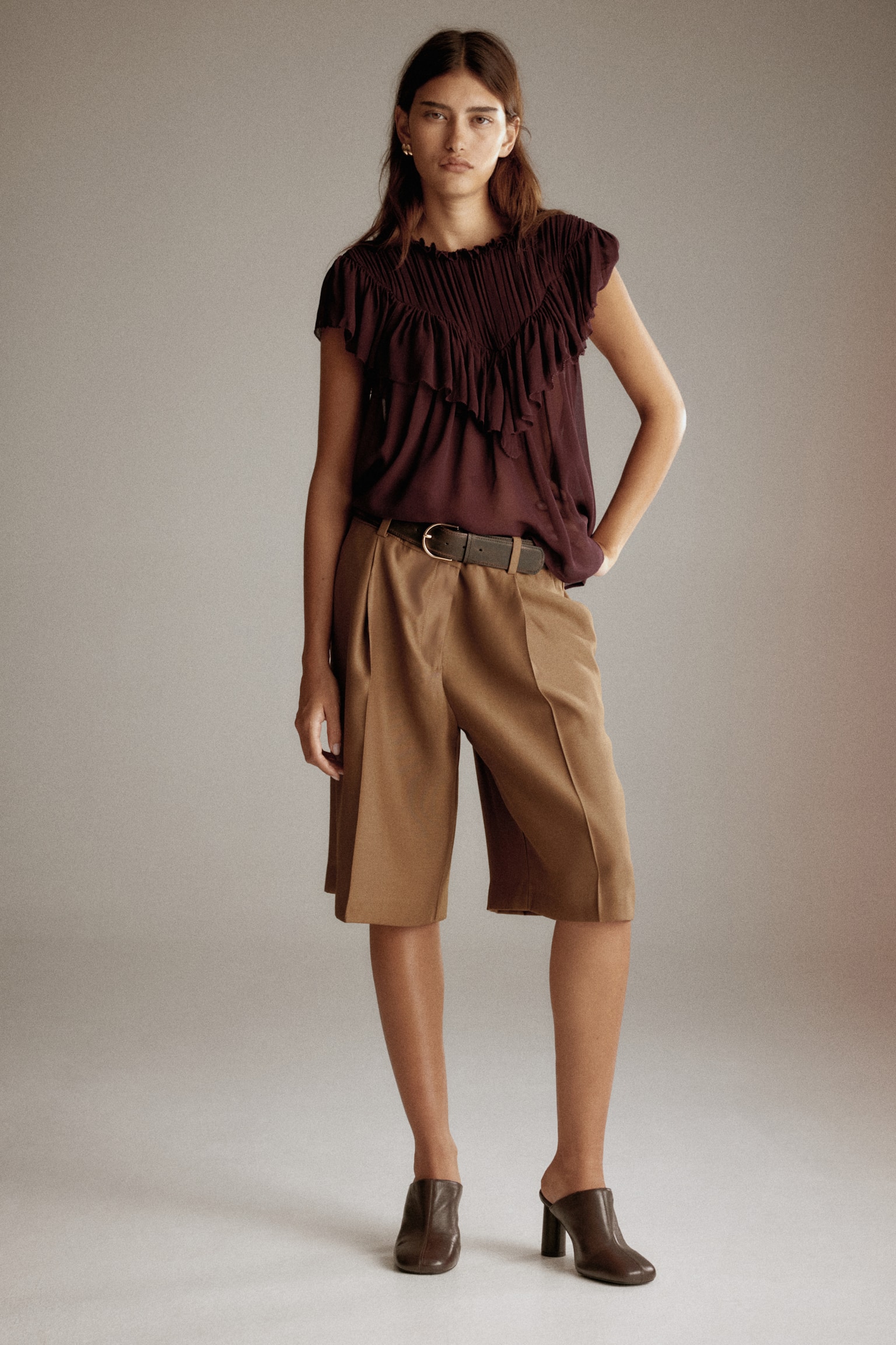 Flounced viscose blouse - Burgundy/Olive green/Beige/Light beige - 1