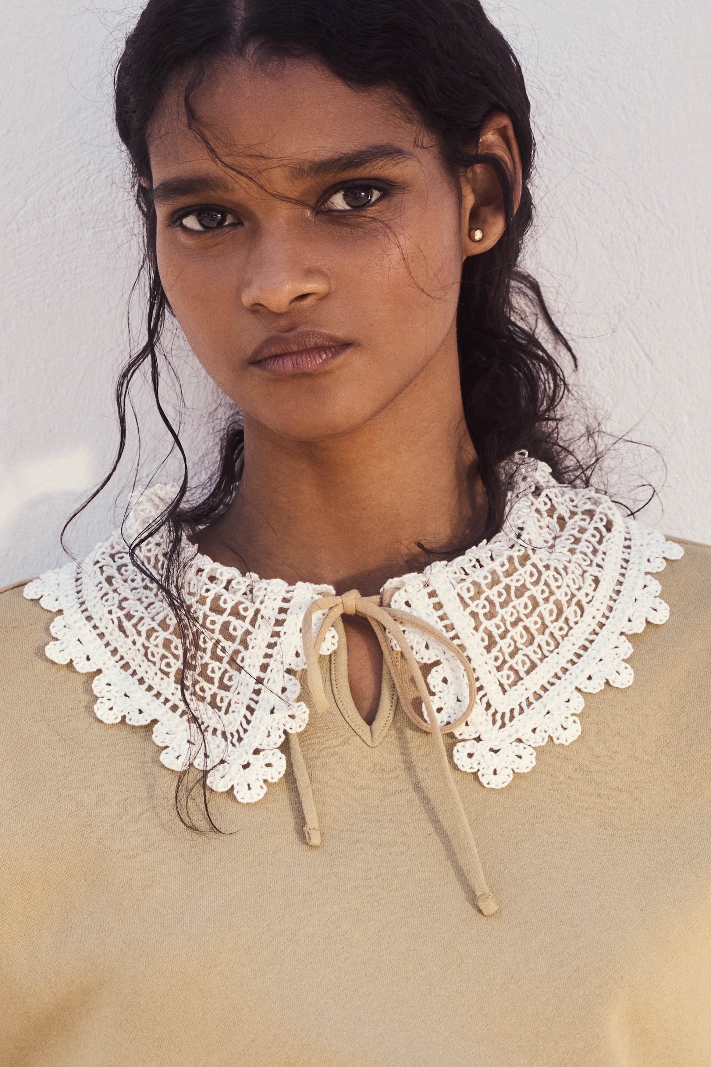 Sweatshirt with Collar - Beige - Ladies | H&M US