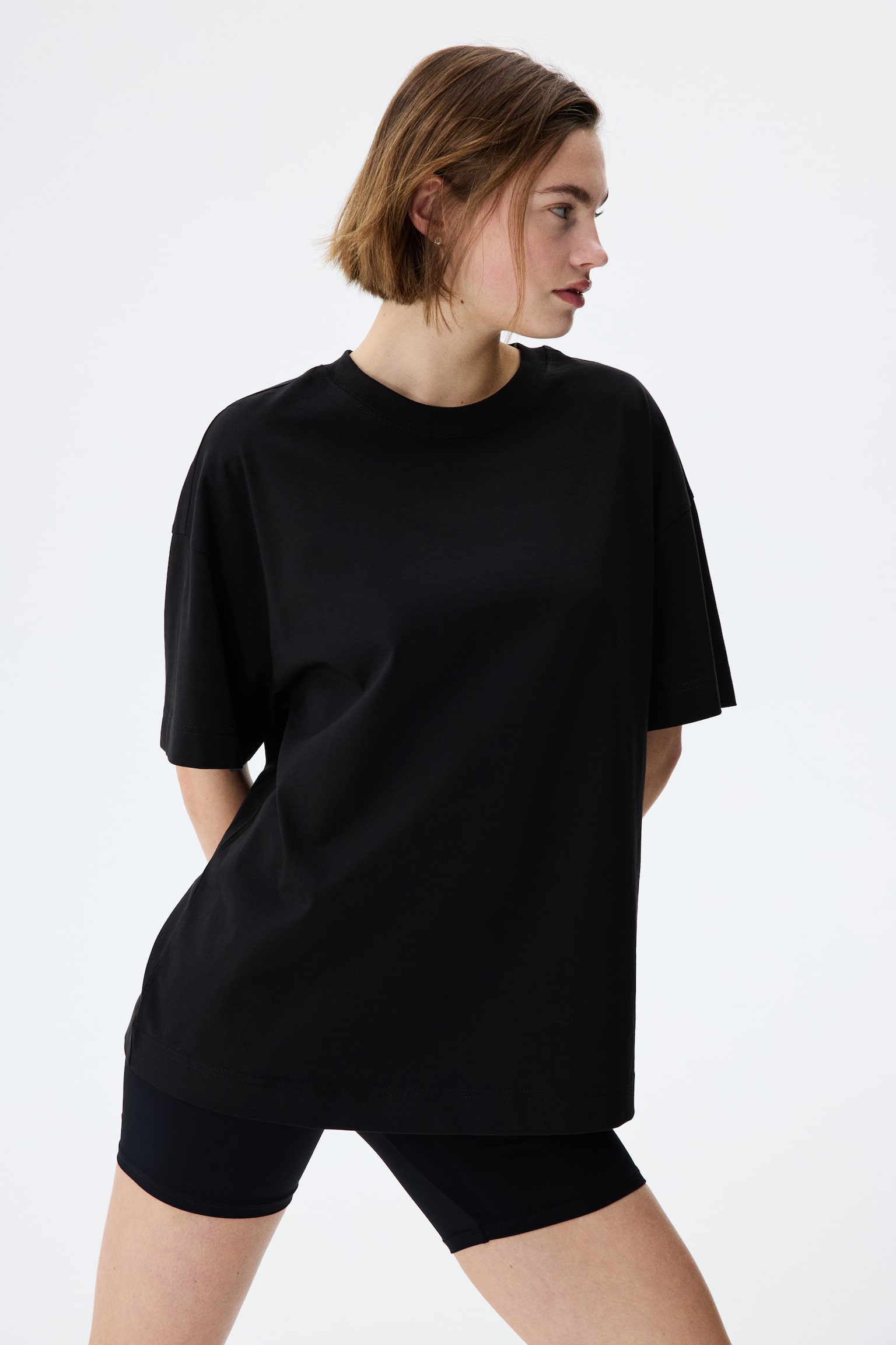 Oversized T-shirt - Black/White/Light beige/Dusty pink/Khaki green/Dark khaki green/Navy blue - 1