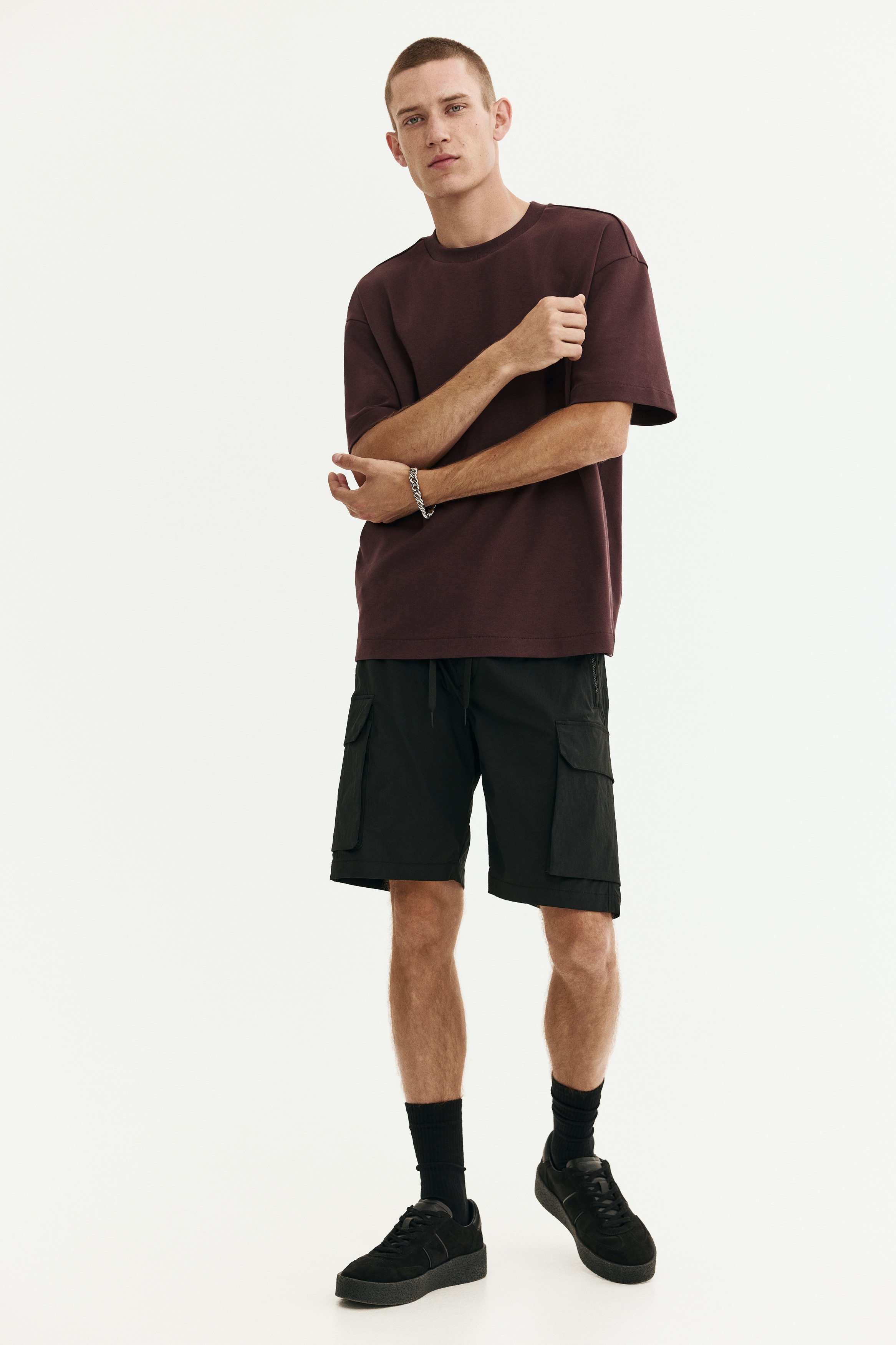 Regular Fit Nylon cargo shorts