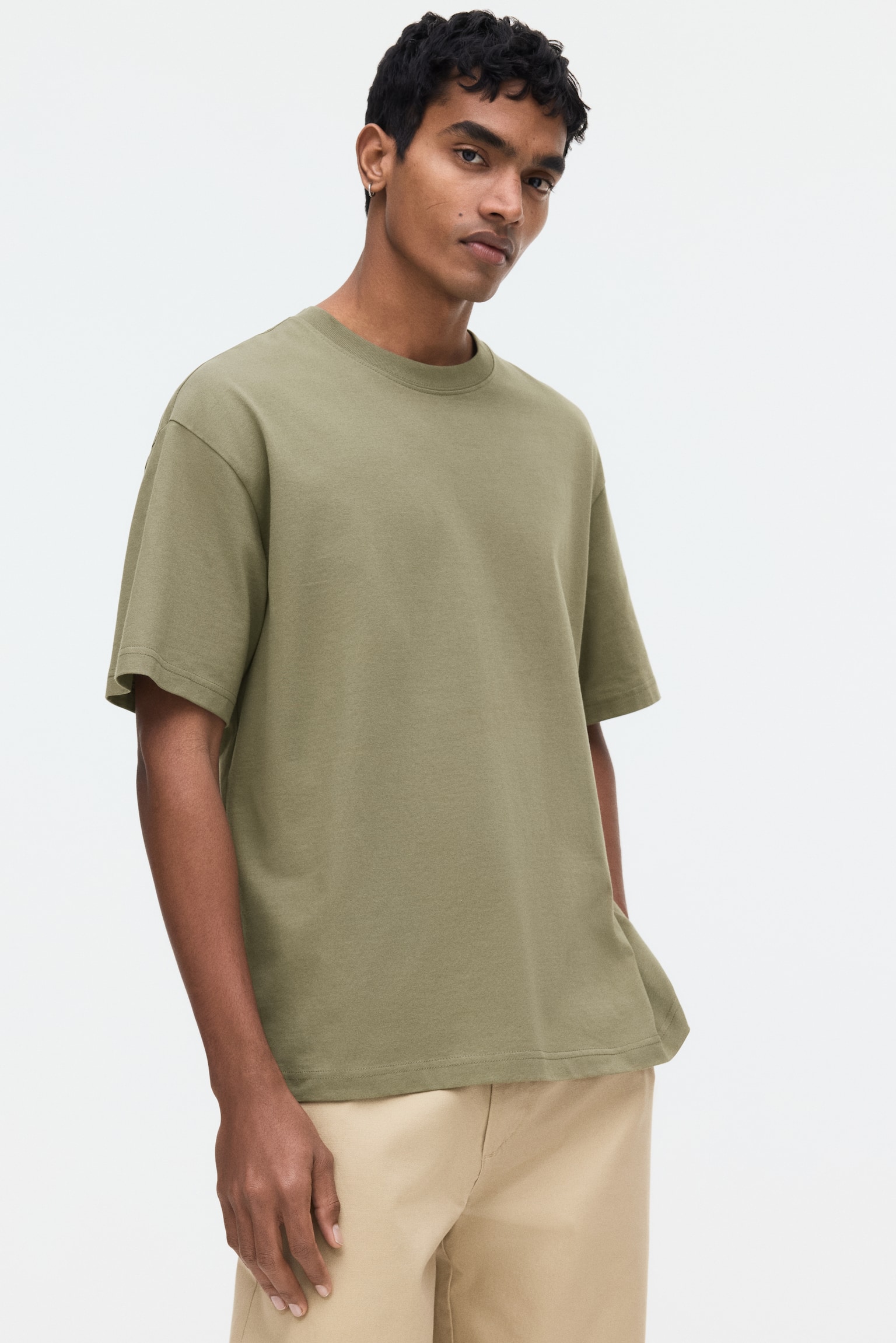 Relaxed Fit T-shirt - Khaki green/Brown/Brown/White/Dark grey/Dusty blue/Dark teal/Beige/Black/Light blue/Teal/Striped/Blue/Forest green/Dark plum purple/Green/Light blue/Beige - 1