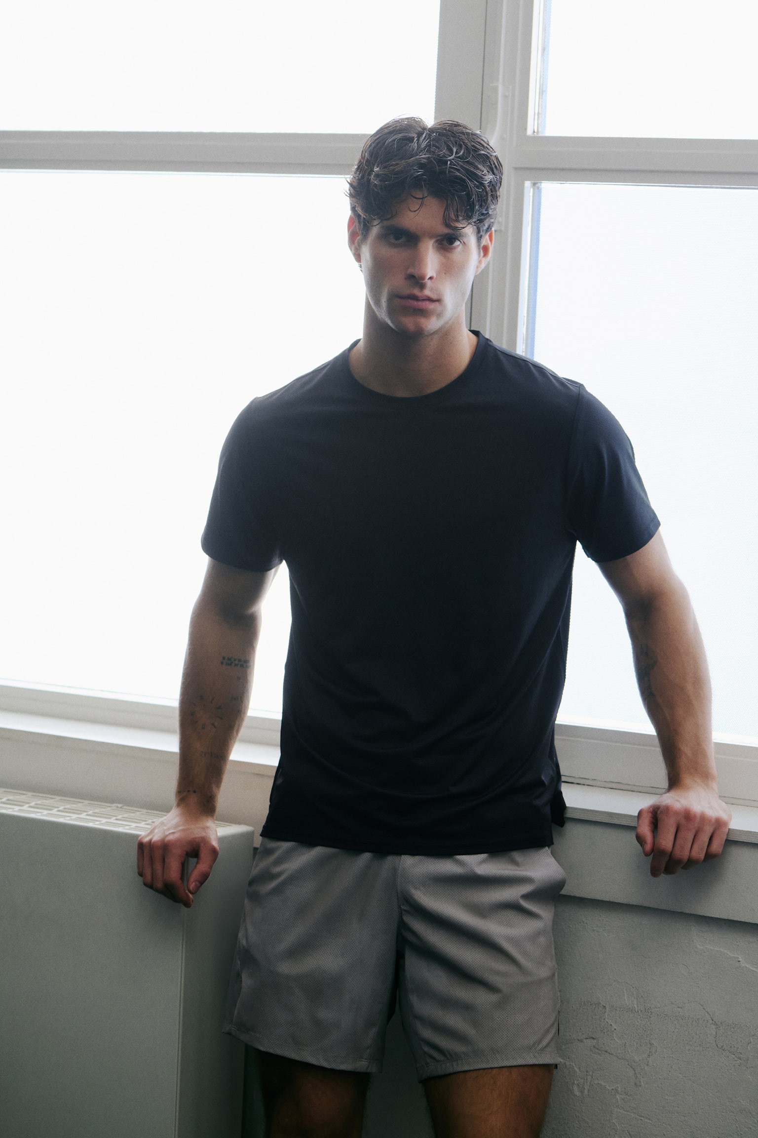 T-shirt sportiva in mesh con DryMove™ - Nero/Grigio mélange/Verde scuro/fantasia/Bordeaux chiaro - 5