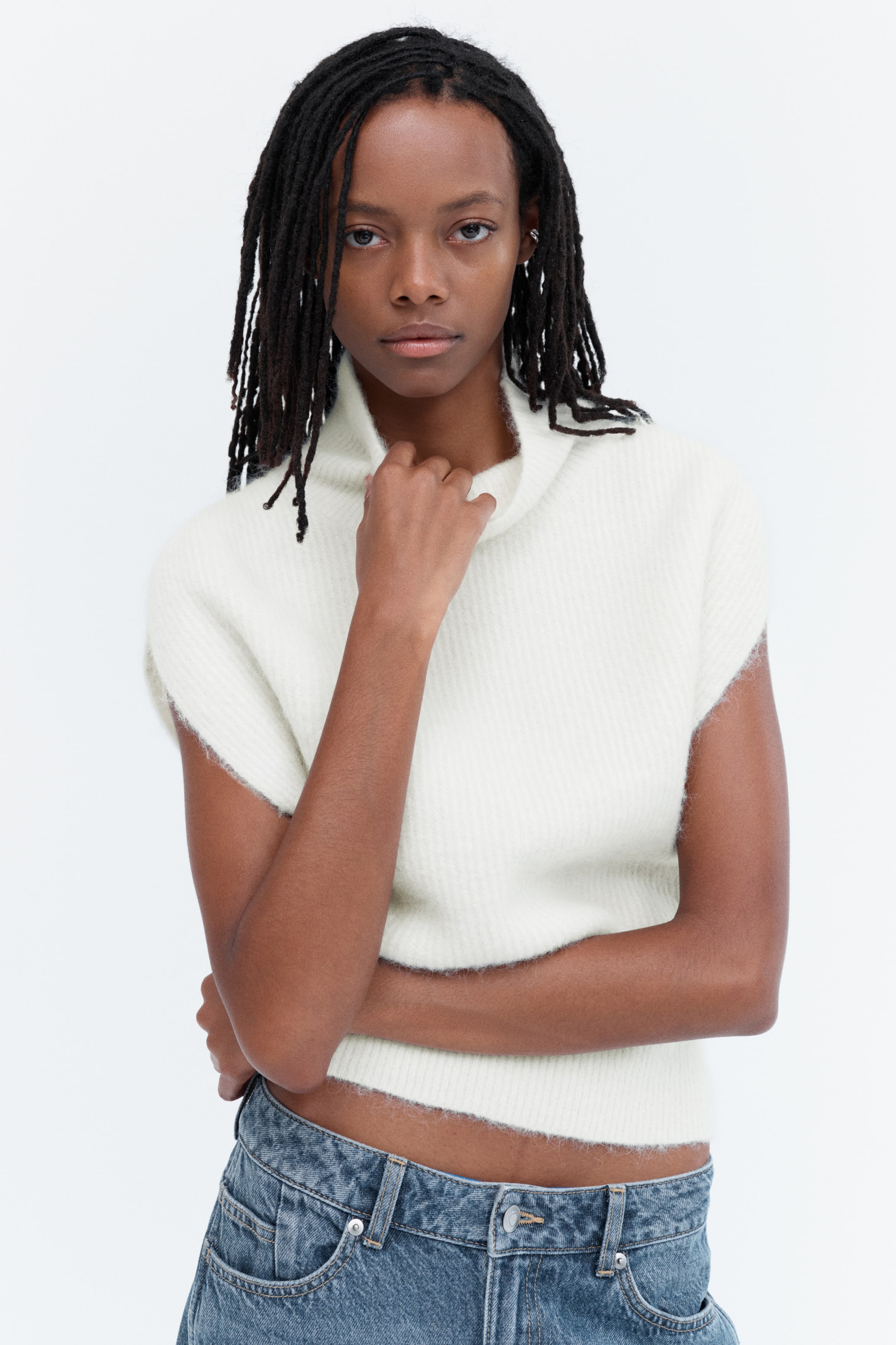 Mock Turtleneck Sweater Vest