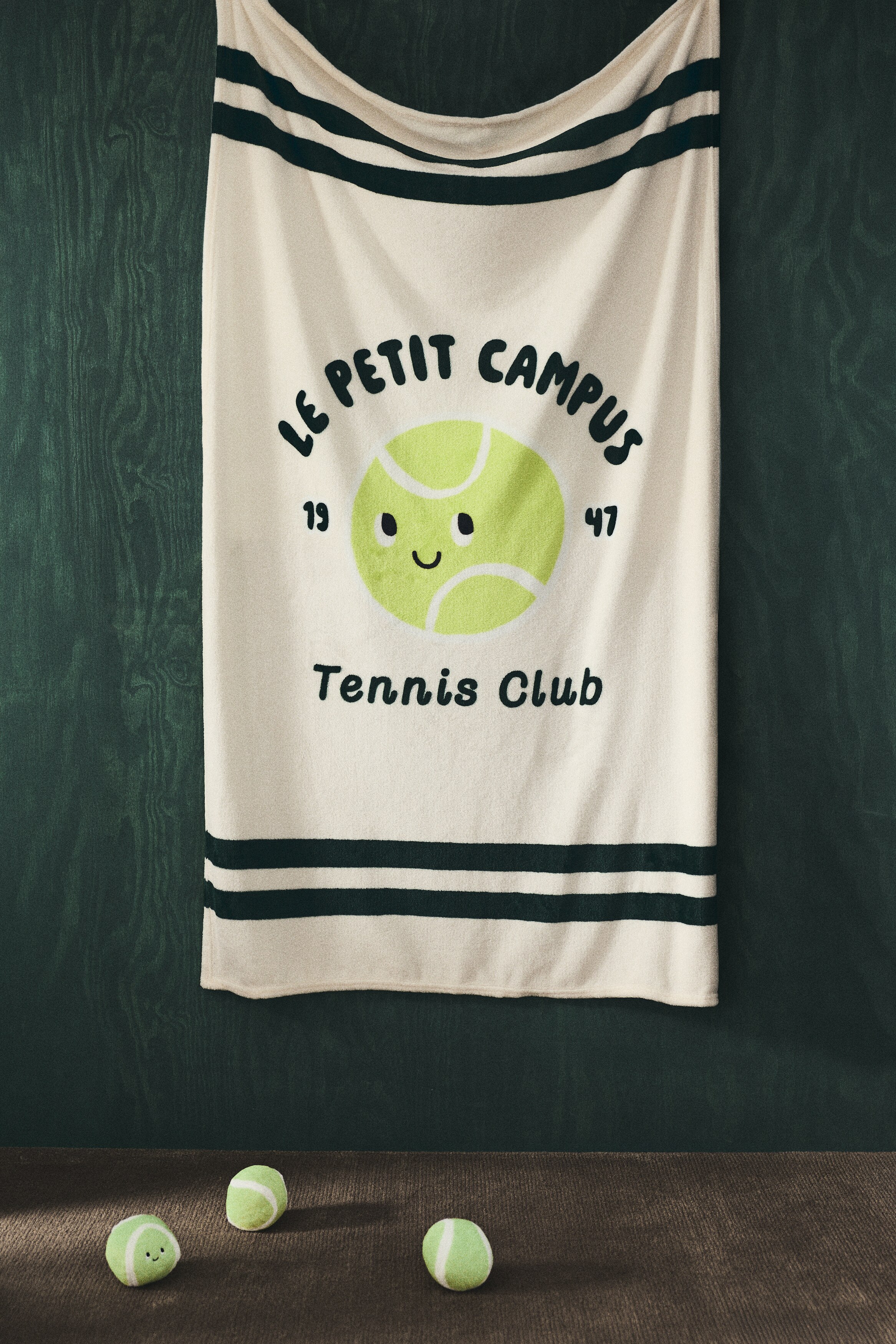 Patterned fleece blanket - ダークグリーン/Le Petit Campus/ライトベージュ/恐竜/ライトピンク/チェリー/ダークレッド/Le Petit Campus/クリーム/スパイダー/ブラック/ゴースト
