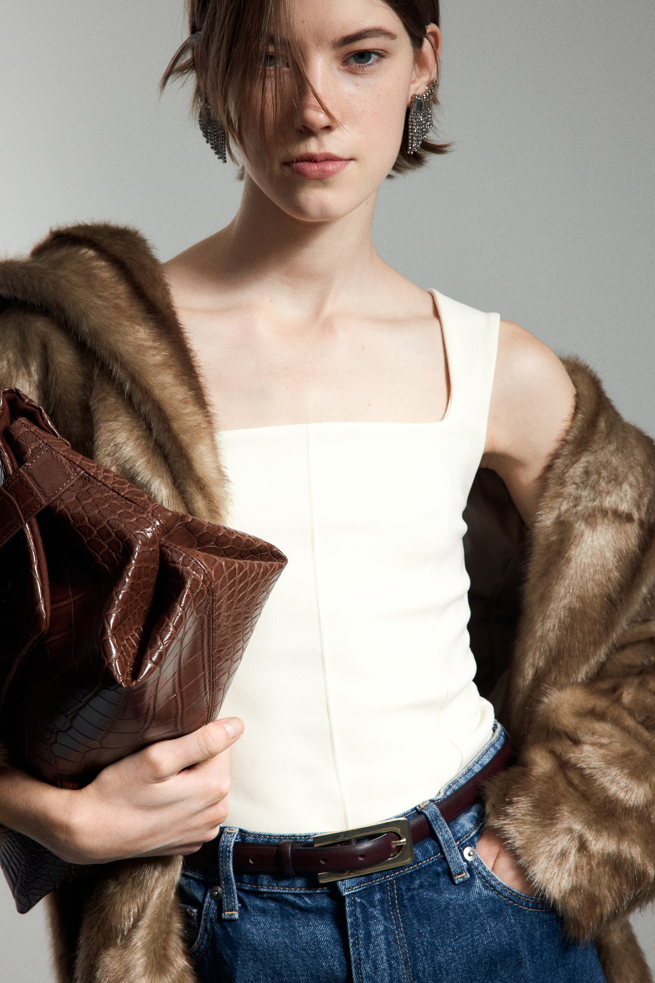 Преглед на по-голямо изображение: Потник с квадратно деколте - Кремав - ЖЕНИ | H&M BG 3