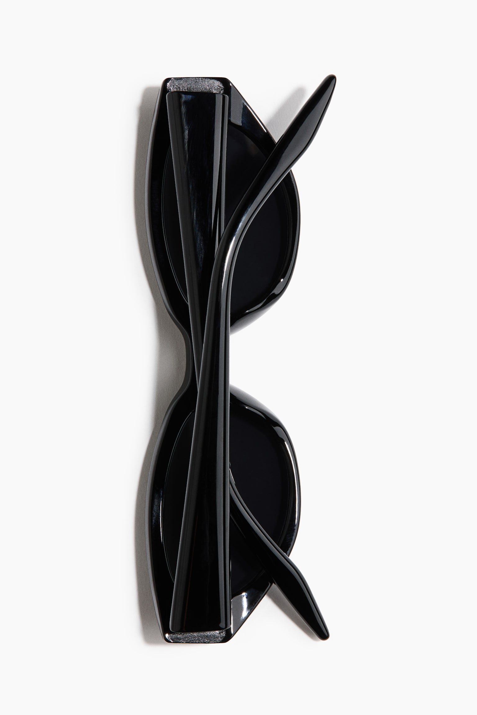 Cat-eye sunglasses - Black - 2