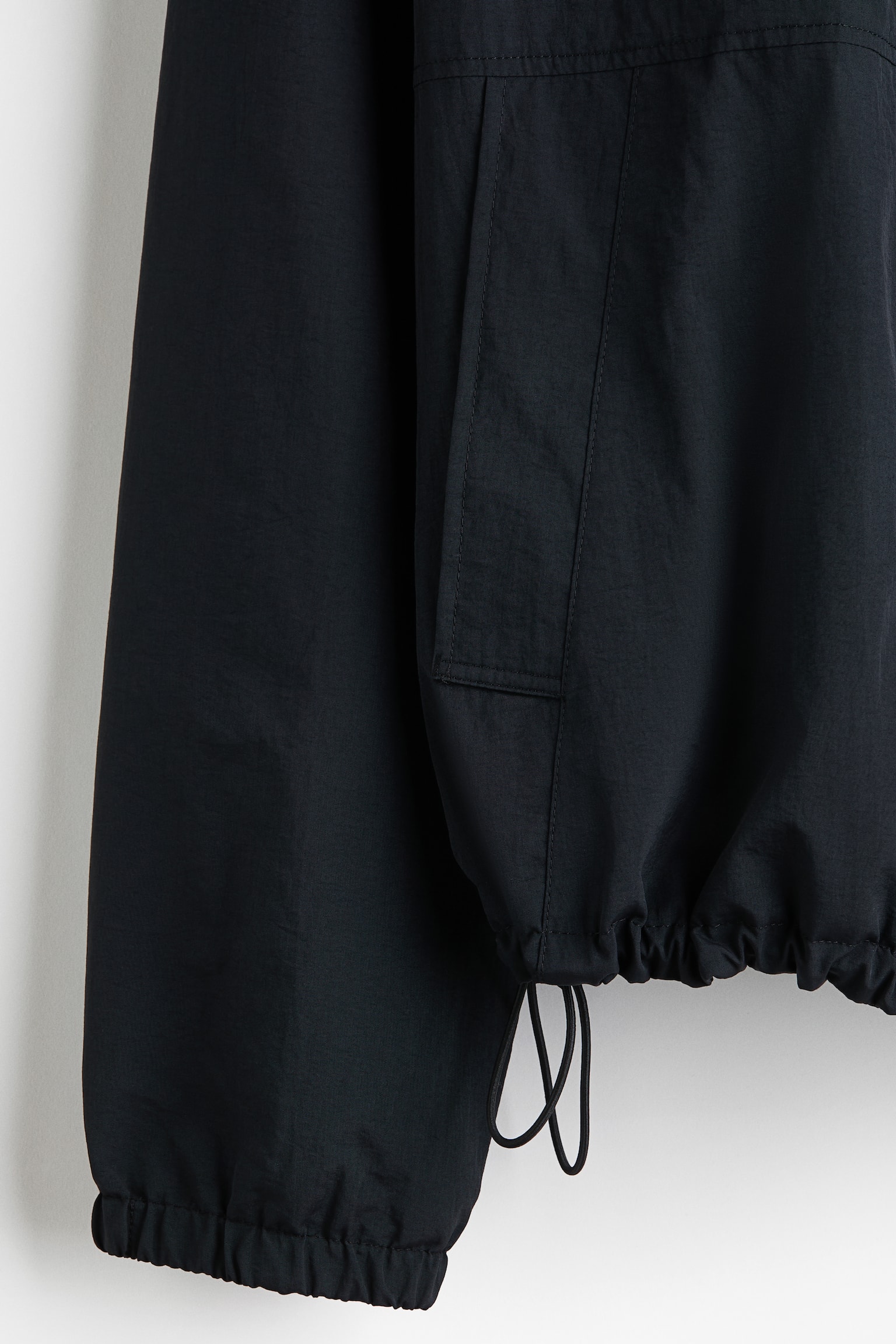 Мужская куртка H&M Water-Repellent Nylon Windbreaker, цвет: Чёрный — фото 6