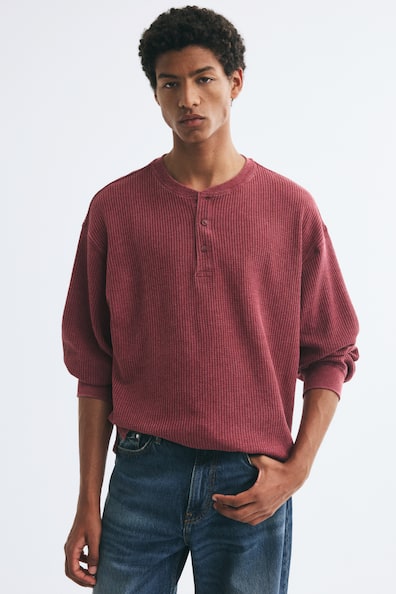 Regular Fit Waffled henley top
