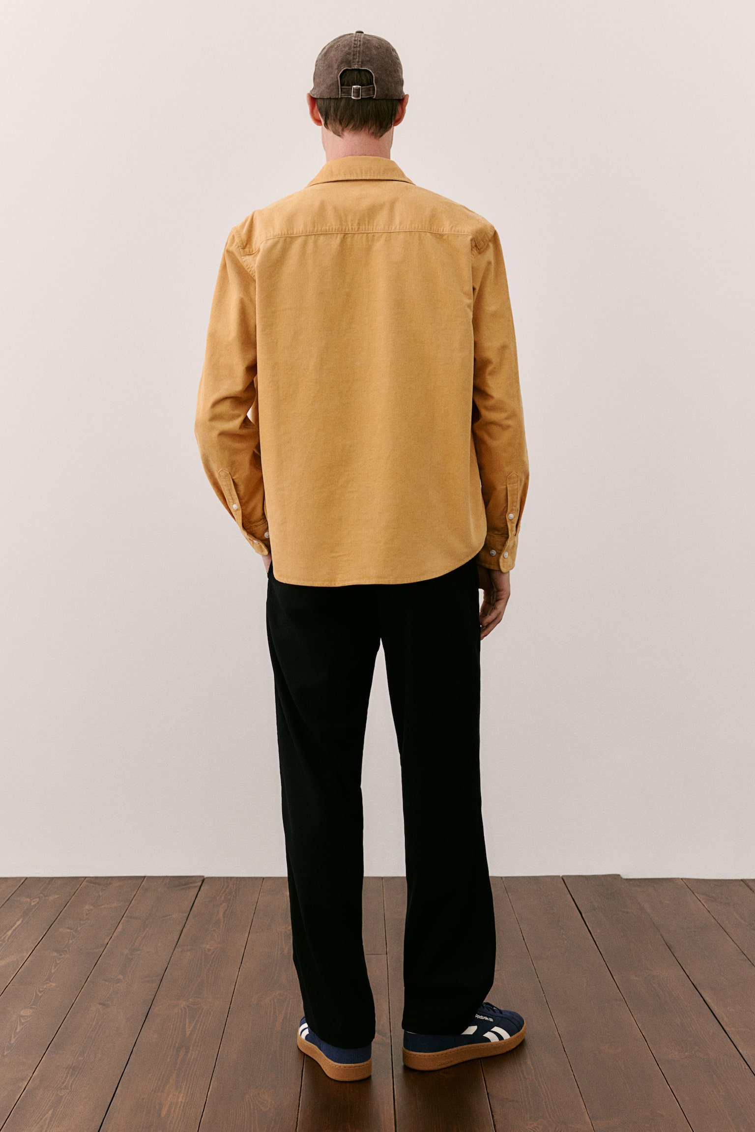 Regular Fit Corduroy shirt - Yellow/Burgundy/Dark brown/Navy blue/Light beige/Black/White/Forest green/Dark khaki green - 5