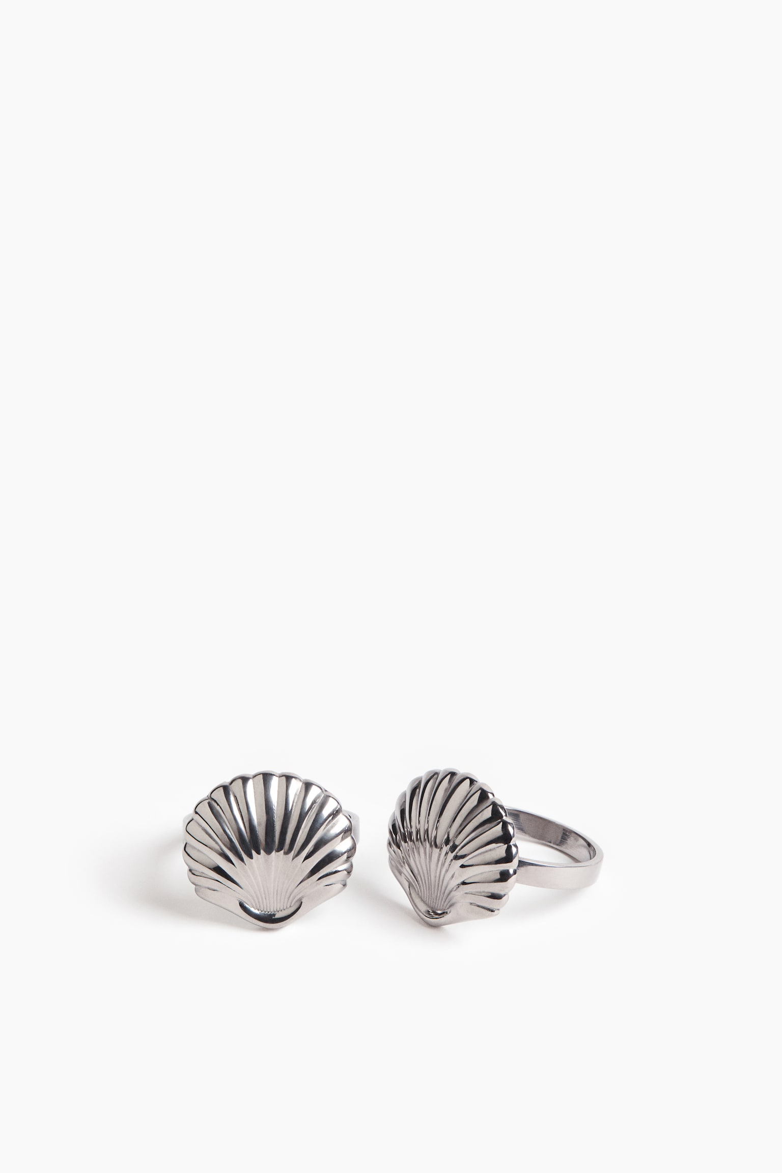 2-pack seashell-shaped napkin rings - 1