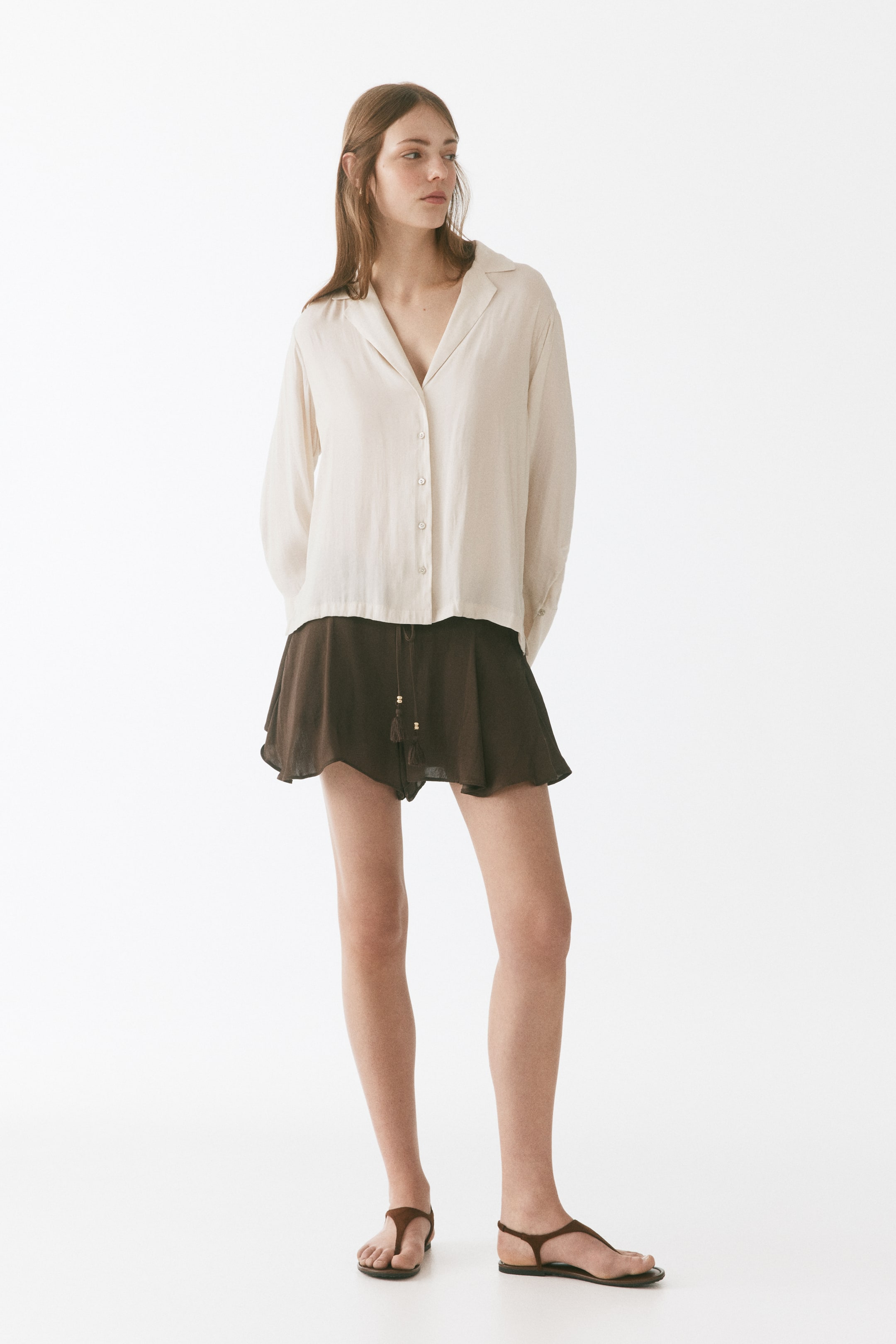Visa större bild: Resortskjorta - Ljusbeige - DAM | H&M FI 1