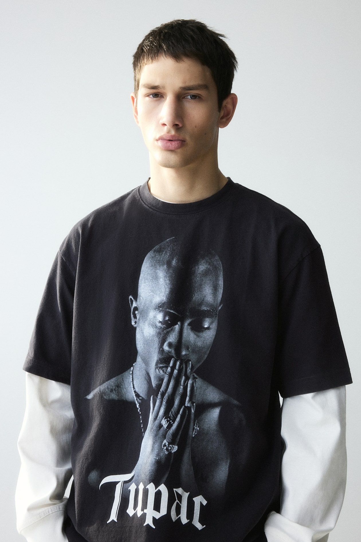 Loose Fit Printed T-shirt - Black/2Pac - Men | H&M US