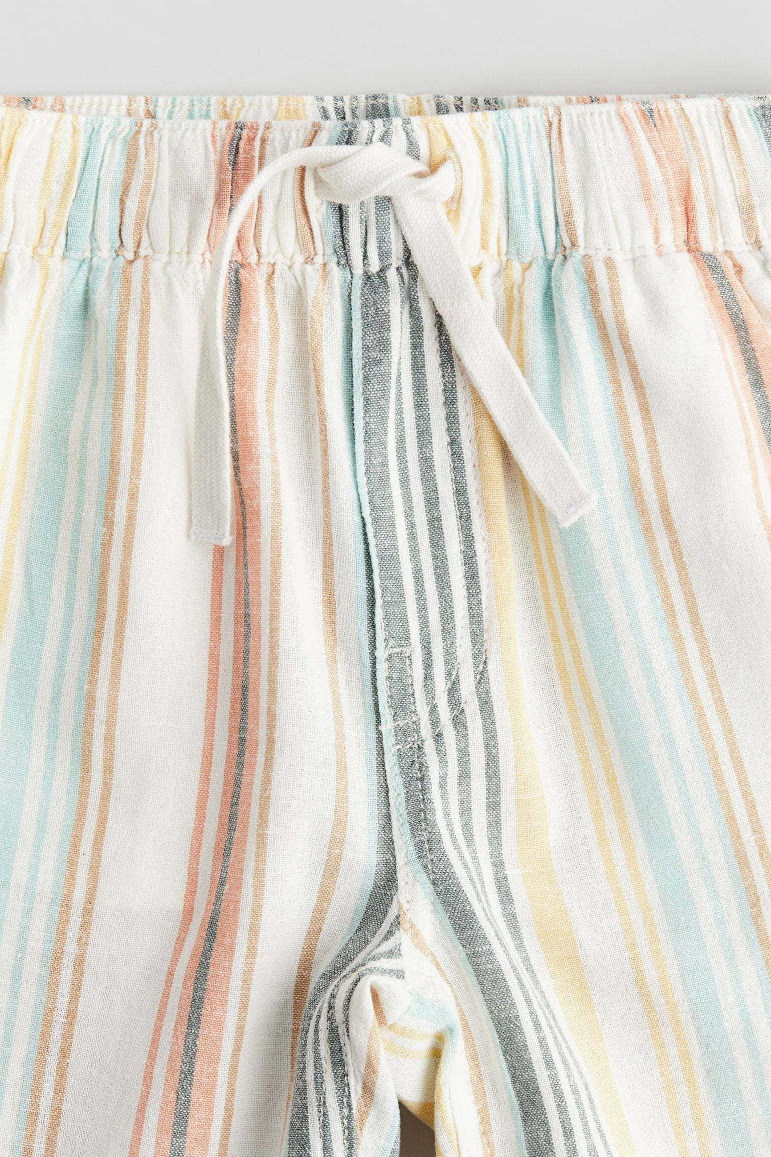 Pull On Shorts - White/Stripe/Navy blue/Beige/Beige/Light khaki green/Light blue/Stripe/Green/Black/Pattern - 4