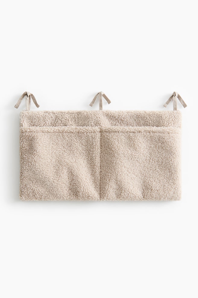 Vægophængt lodden opbevaringskurv - Lys beige - 1