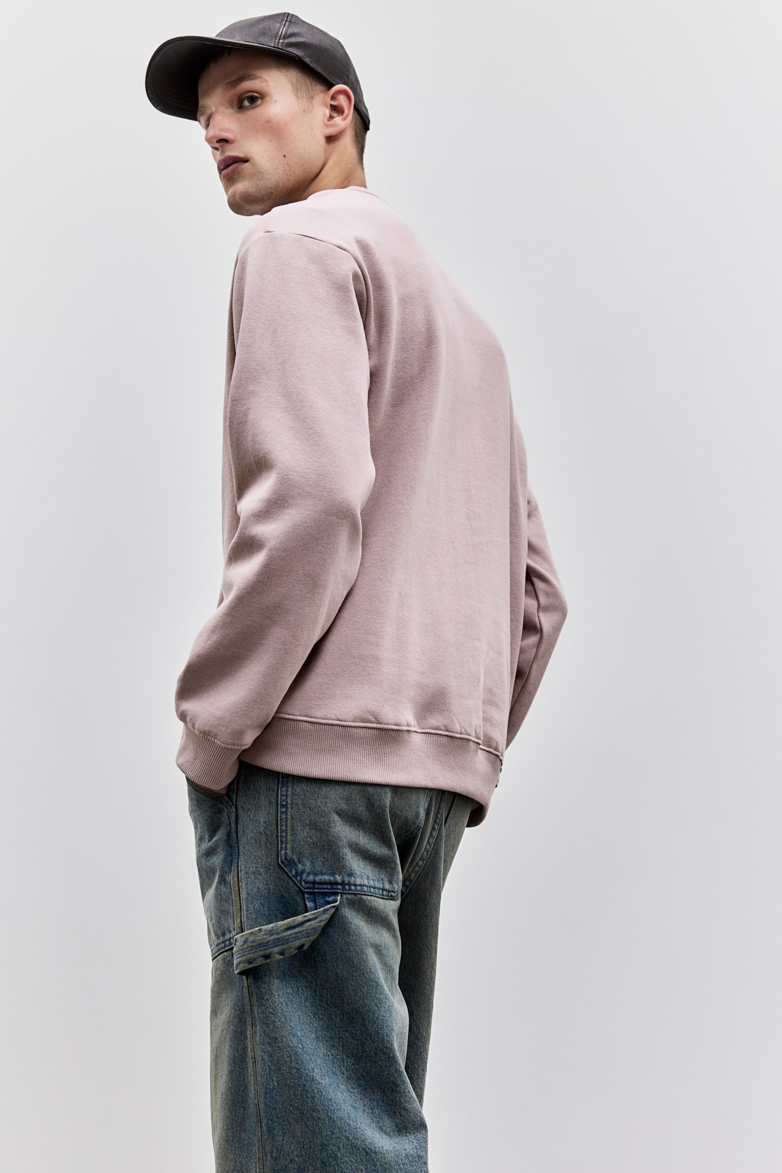 Loose Fit Sweatshirt - Pink/Burgundy/Dark brown/Dark green/Black/Greige/Light beige/Dark blue/Cream/Black marl/Green/Purple/Pistachio green/Beige/Light grey marl/Dark turquoise/Light grey/Dark aubergine/White/Light grey marl - 6