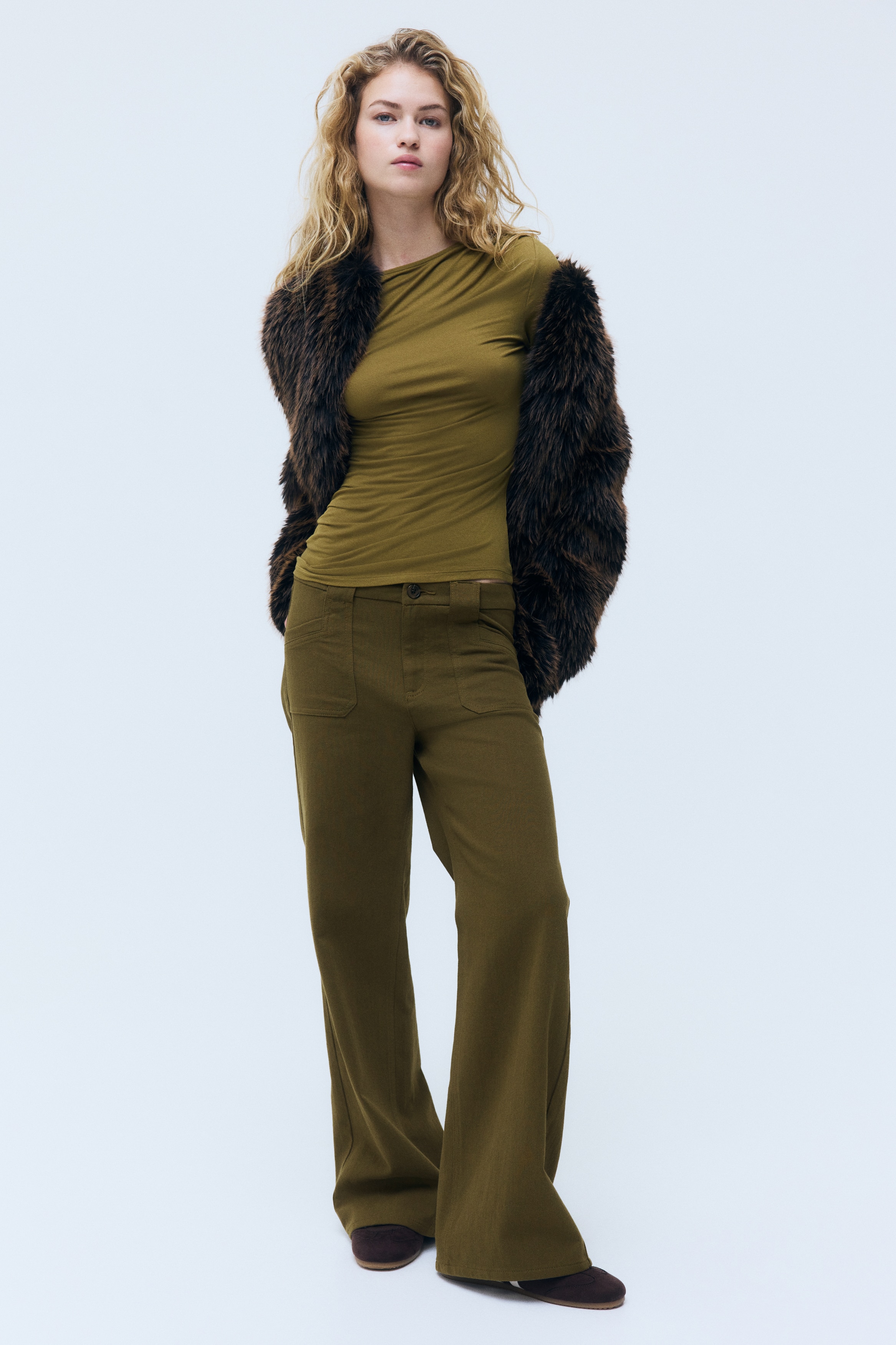 Wide-Leg Twill Pants - Khaki green - Ladies | H&M US