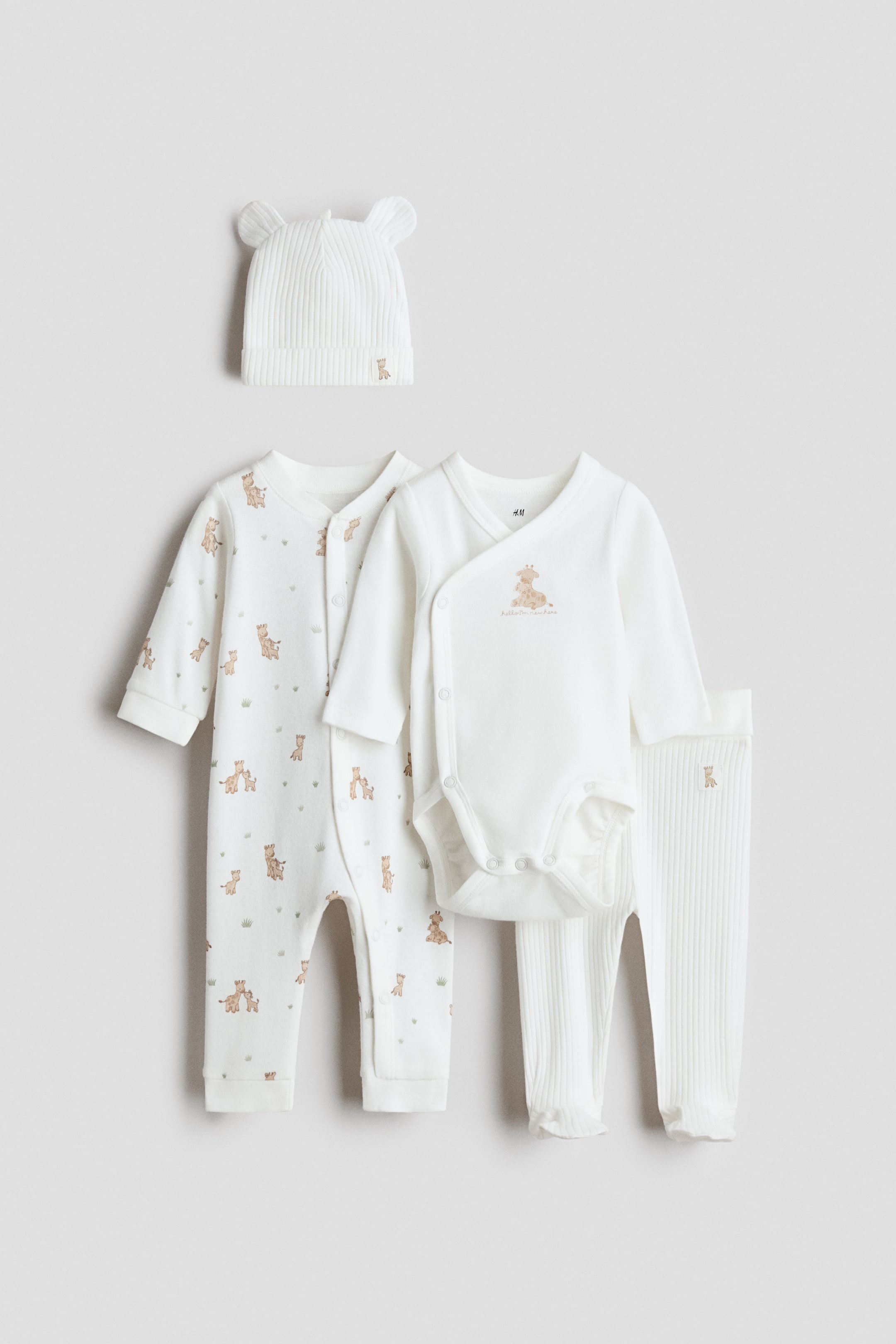 Ver imagen más grande: Conjunto de regalo de 4 piezas en punto de algodón - Blanco/Jirafas - NIÑOS | H&M ES 1
