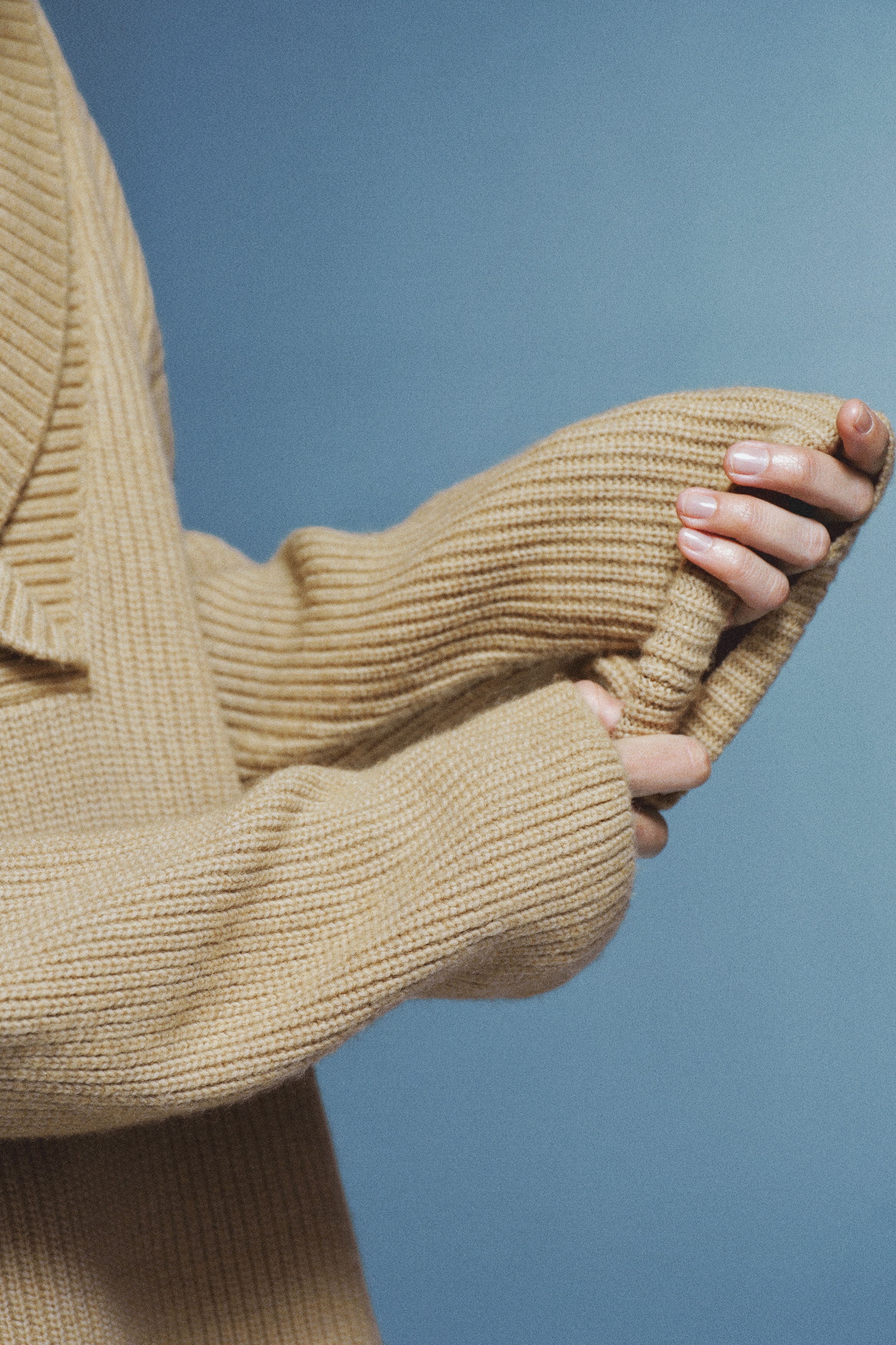 Rib-knit shawl-collar jumper