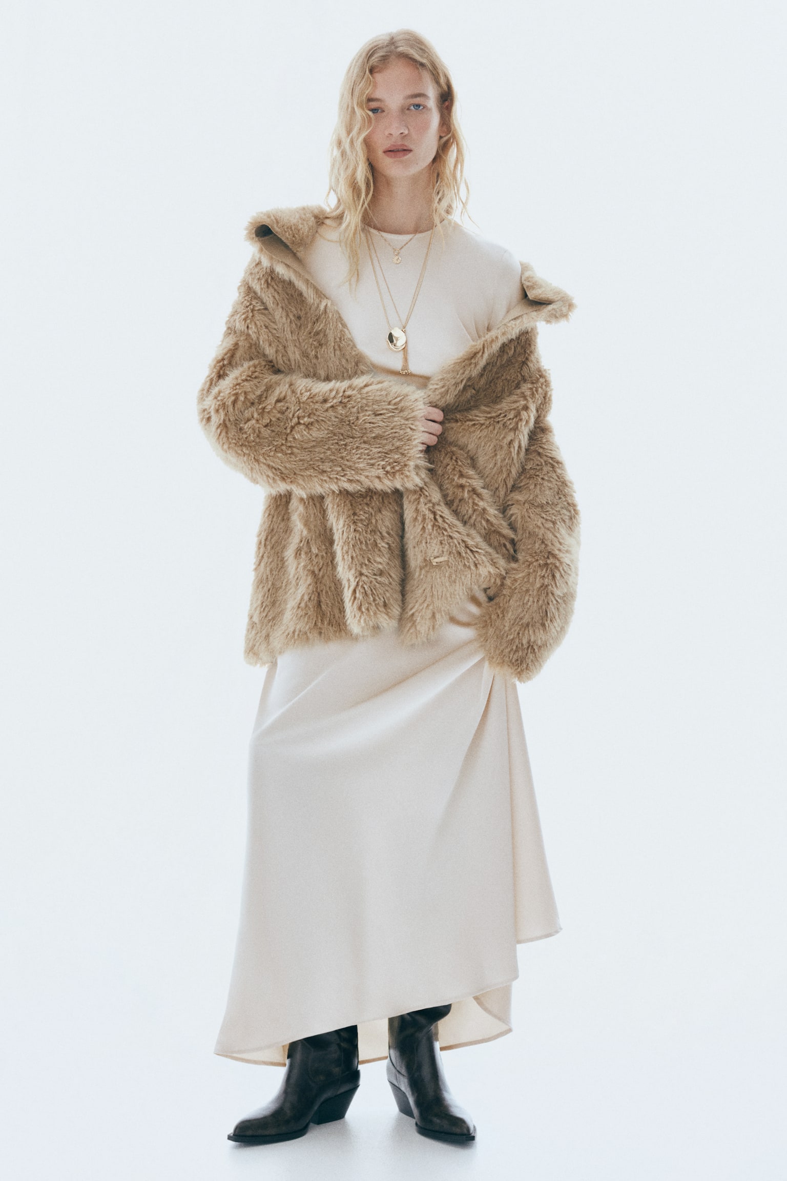 Sukienka z odkrytymi plecami i wiązaniem - Jasnobeżowy/Oliwkowy - 5