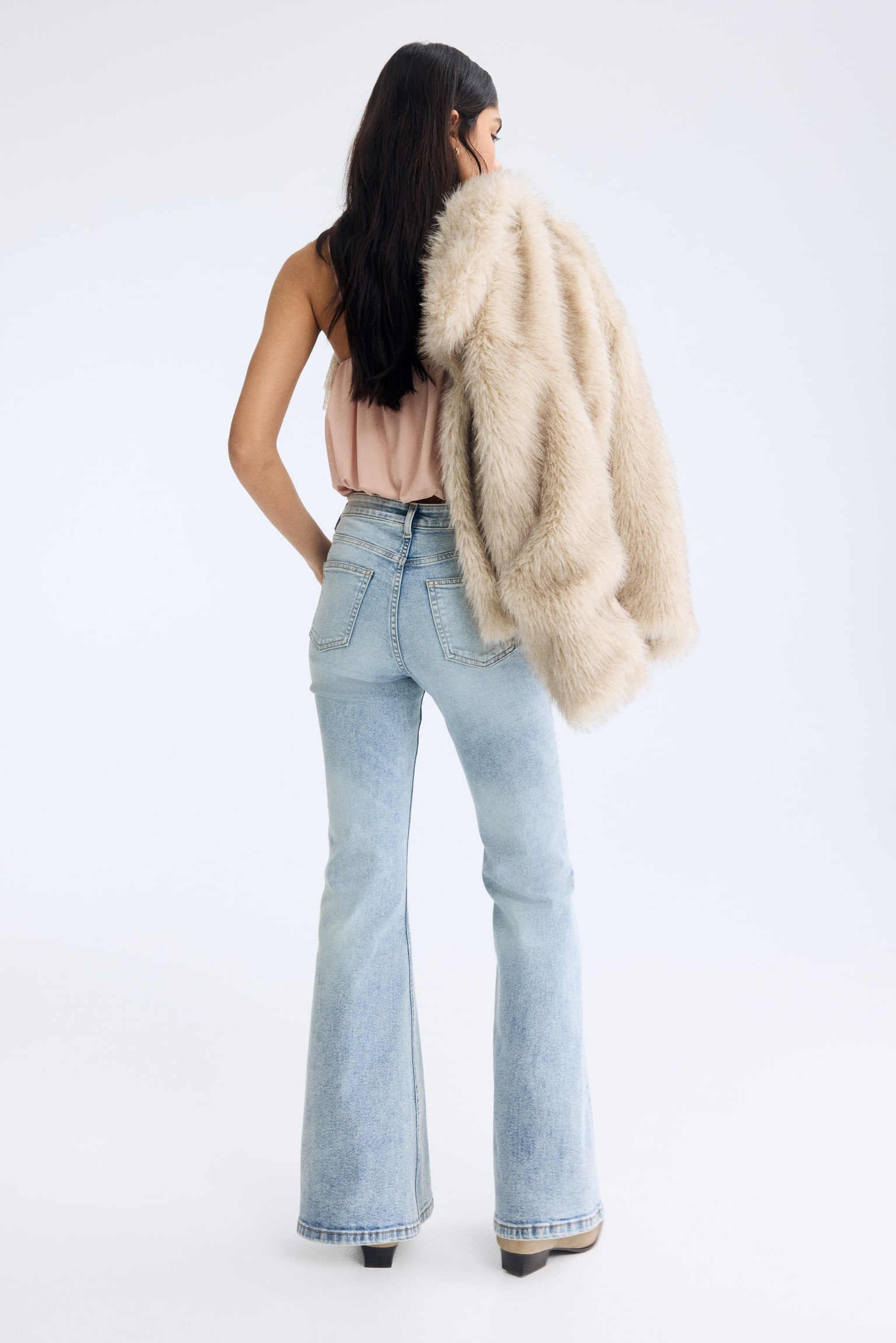 하이웨이스트 플레어 진 - 라이트 데님 블루/다크 데님 블루/데님 블루 - 6