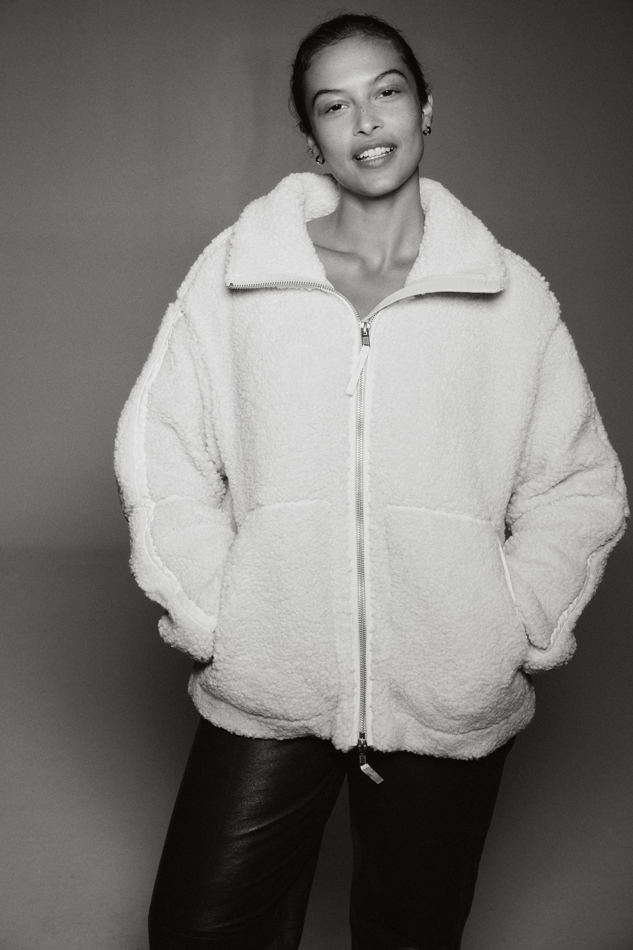 Veste loose en tissu Teddy bear - Beige clair - FEMME | H&M FR