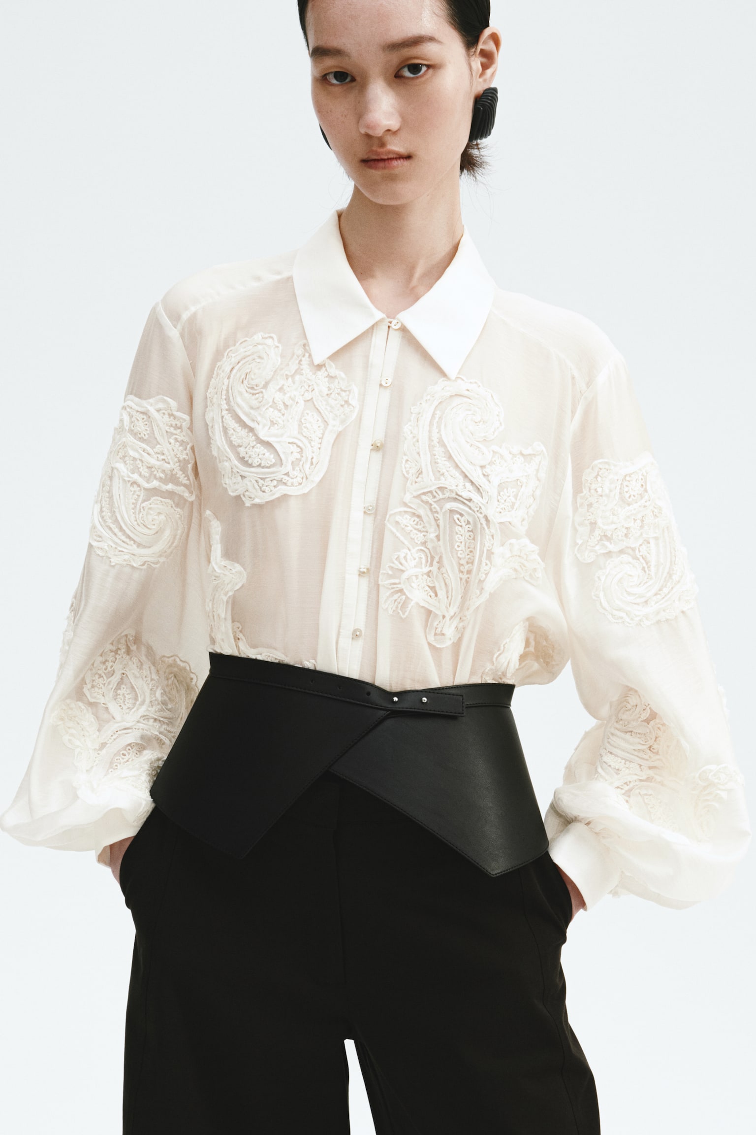 Embroidered blouse - Cream - 4
