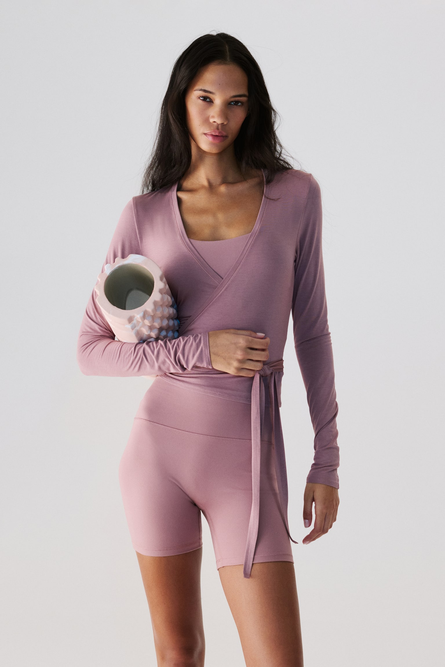 Sports wrap top in modal - Antique rose/Black/Butter yellow/Dark clay grey/Warm brown/Chocolate plum - 3
