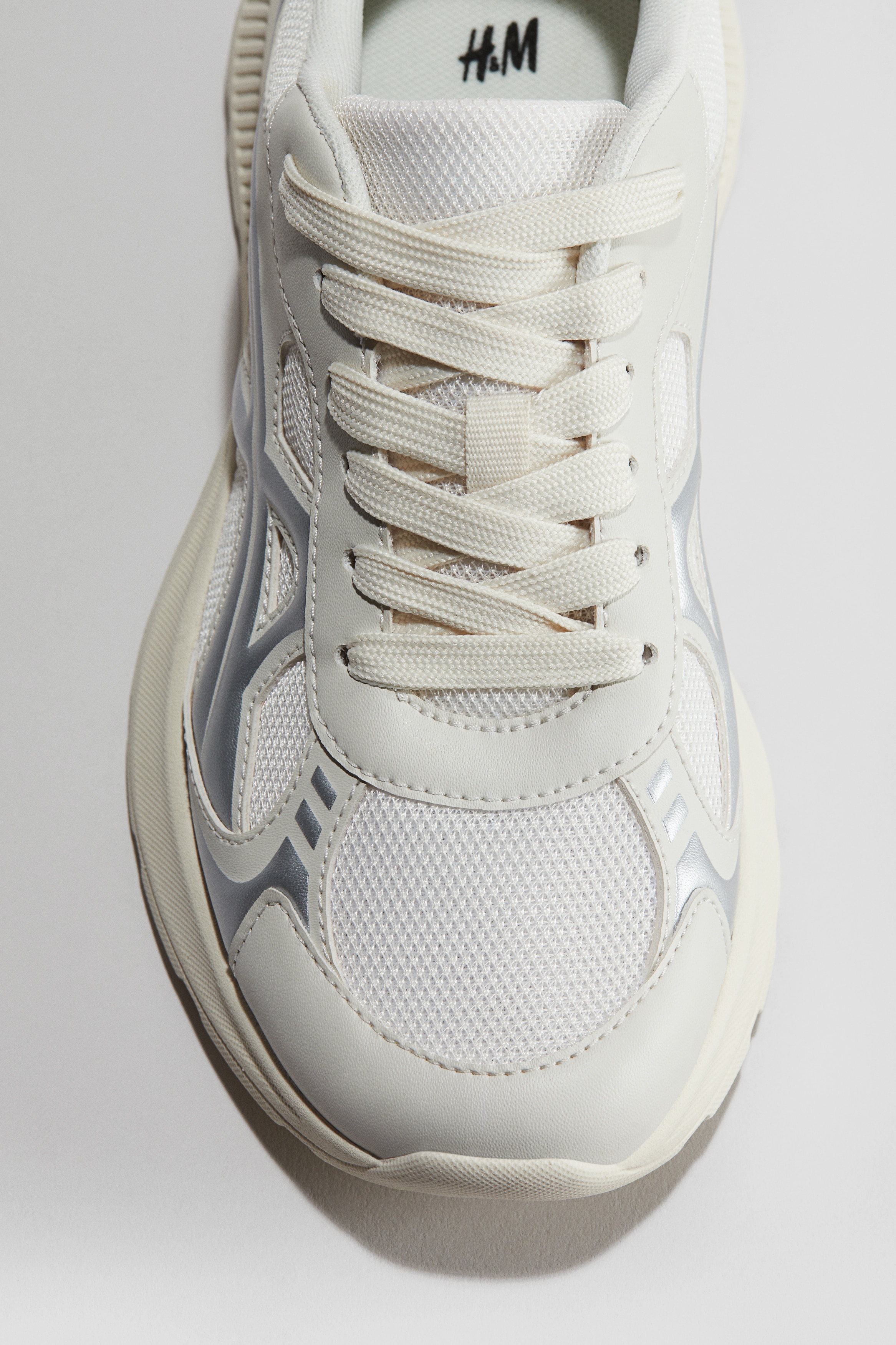Baskets Blanches H&M Pour Garçon - Taille US Youth 9, Excellent état, Lacets Et Slip-on