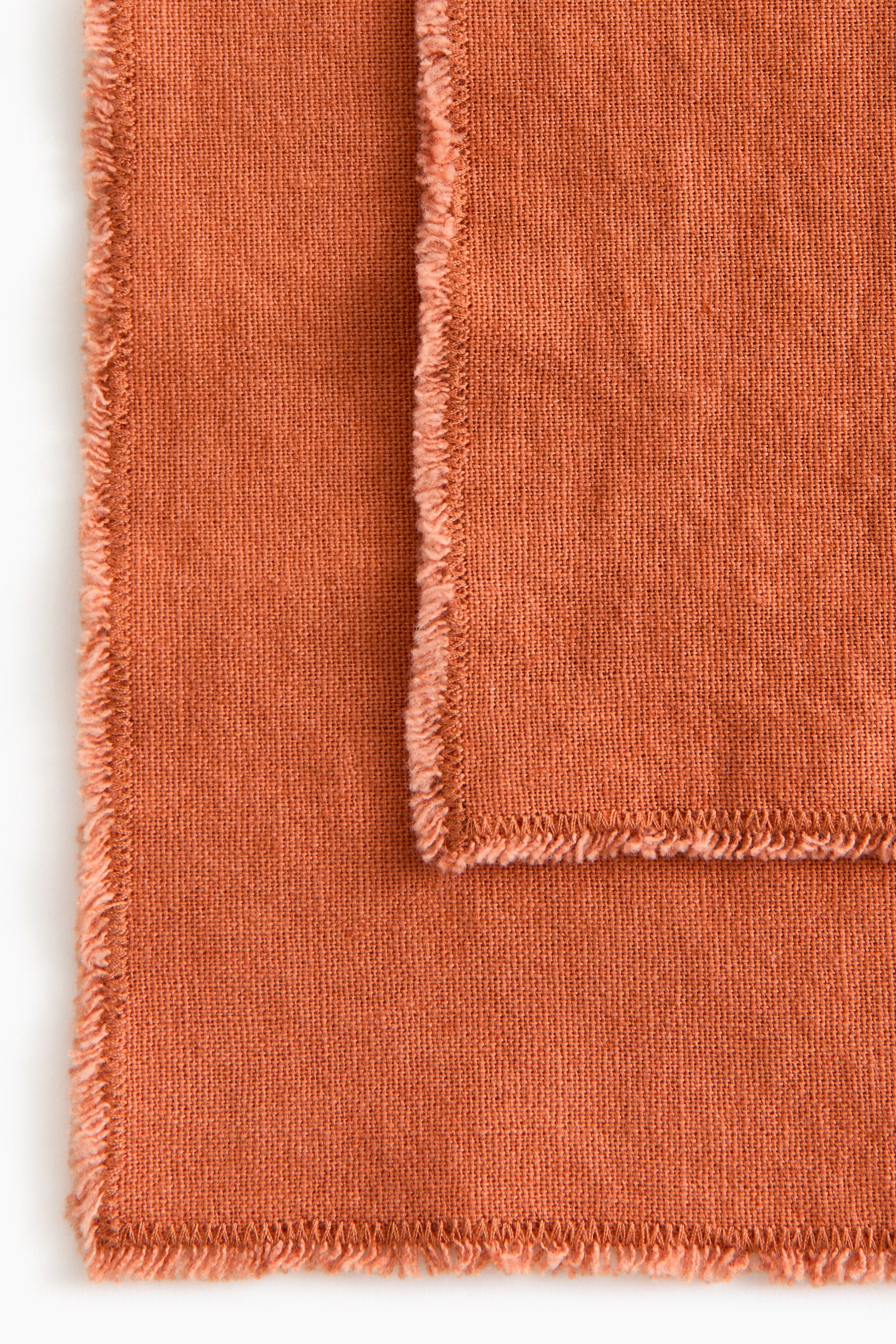 Linen-blend fringed table runner - Orange - 2