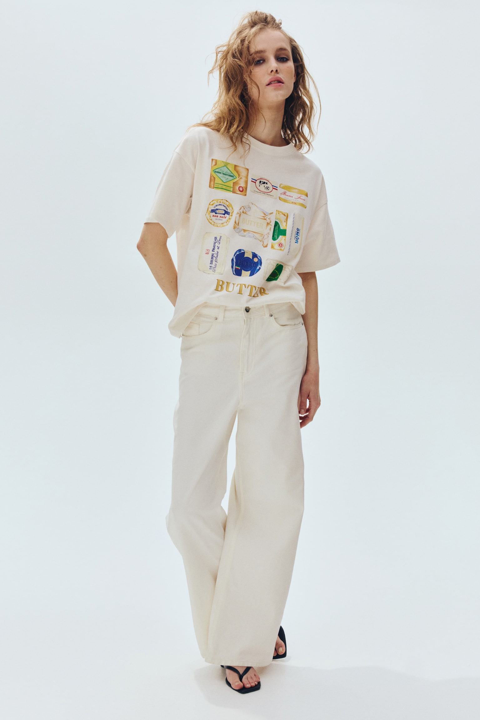 Oversized print-motif T-shirt - White/Butter/Light yellow/Sun/Dark grey/Espresso/Light beige/Macchiato/White/White/La Dolce Vita/Pink/Sunset/Black/Iméra Paralías/Cream/Taormina Sicily - 5